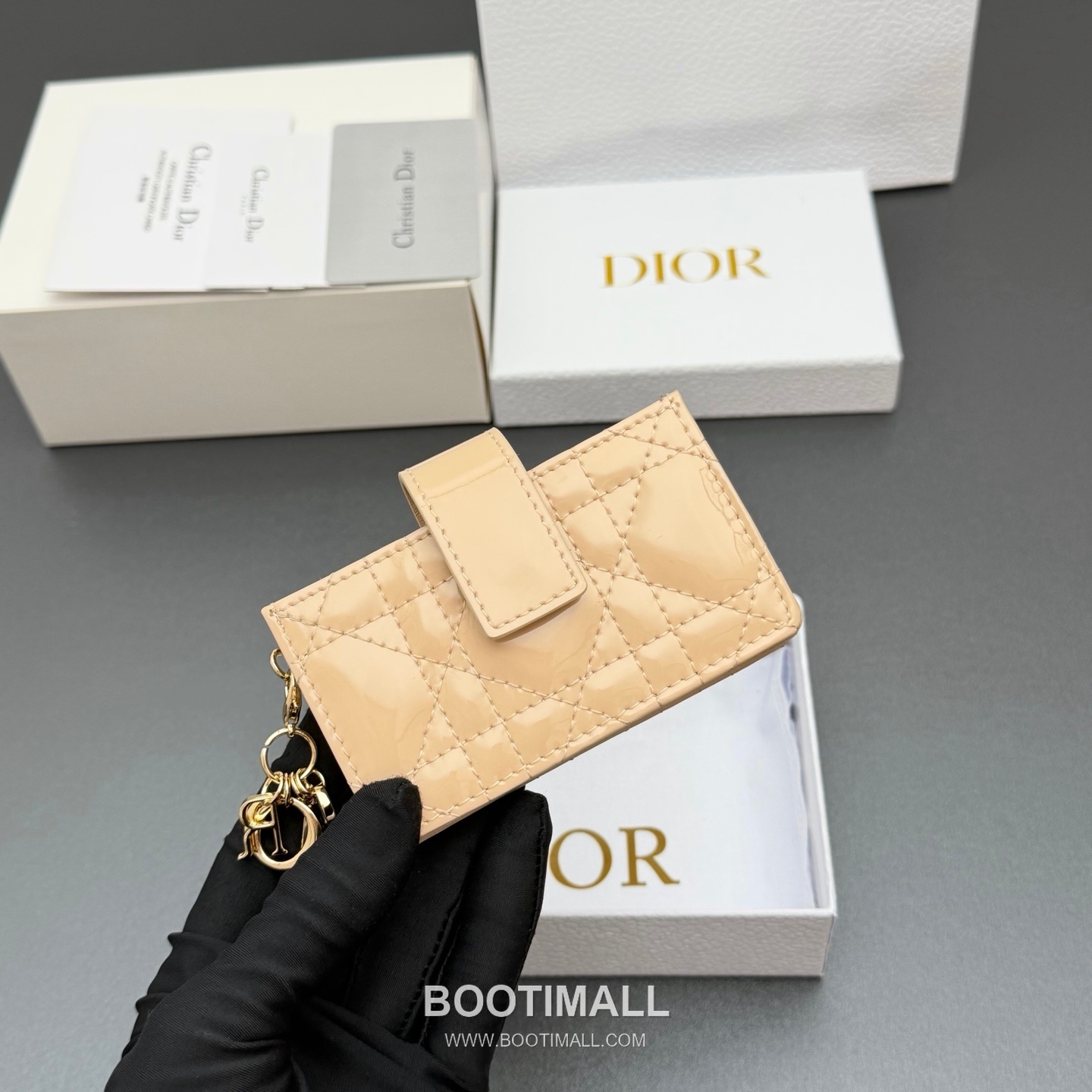 Valentino Garavani Lady Jasmine S0074 Patent Leather Pink Card Holder 발렌티노 가라바니 레이디 재스민 S0074 패턴트 레더 핑크 카드지갑 10cm 7