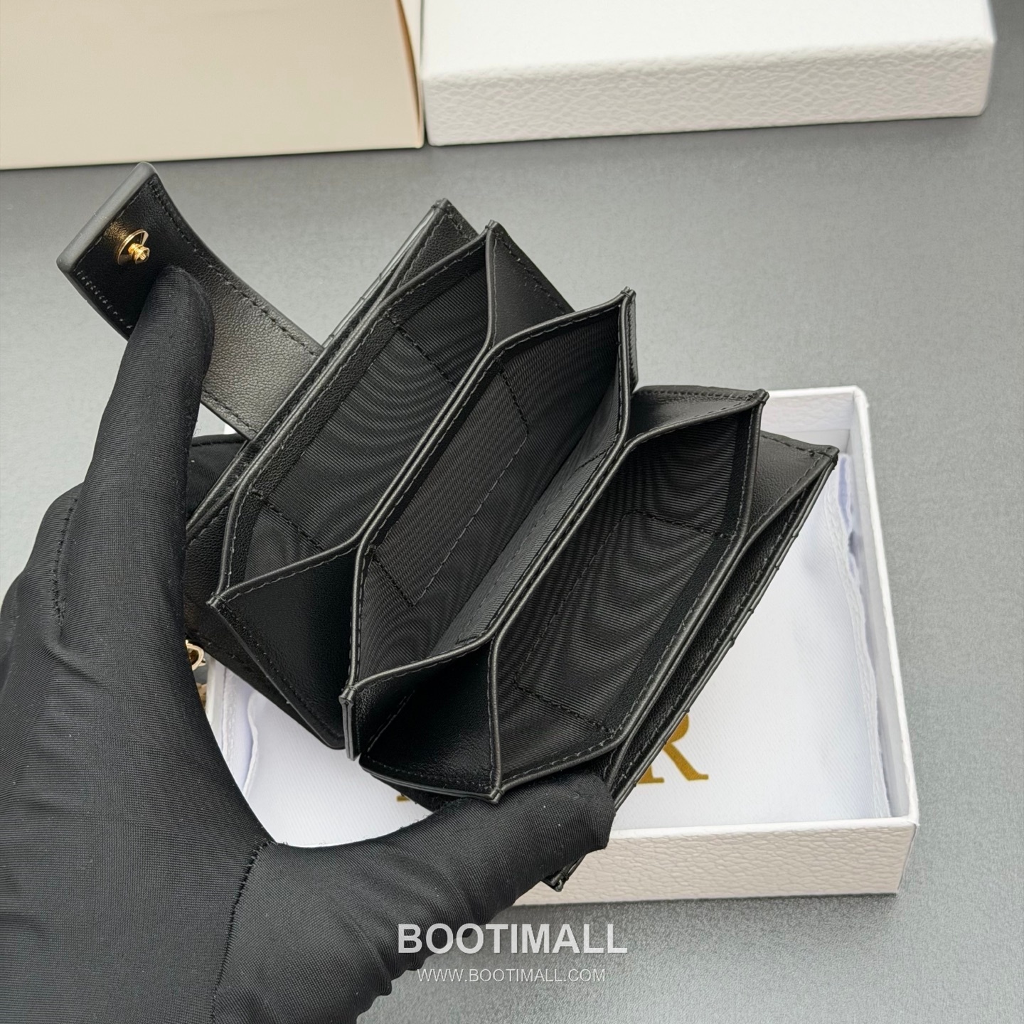 Bottega Veneta Lady Jasmine Card Case S0074 Cloud Blue Patent Leather Intrecciato Card Wallet 보테가베네타 레이디 재스민 카드케이스 S0074 클라우드 블루 페이턴트 레더 인트레치아토 카드지갑 10cm 8