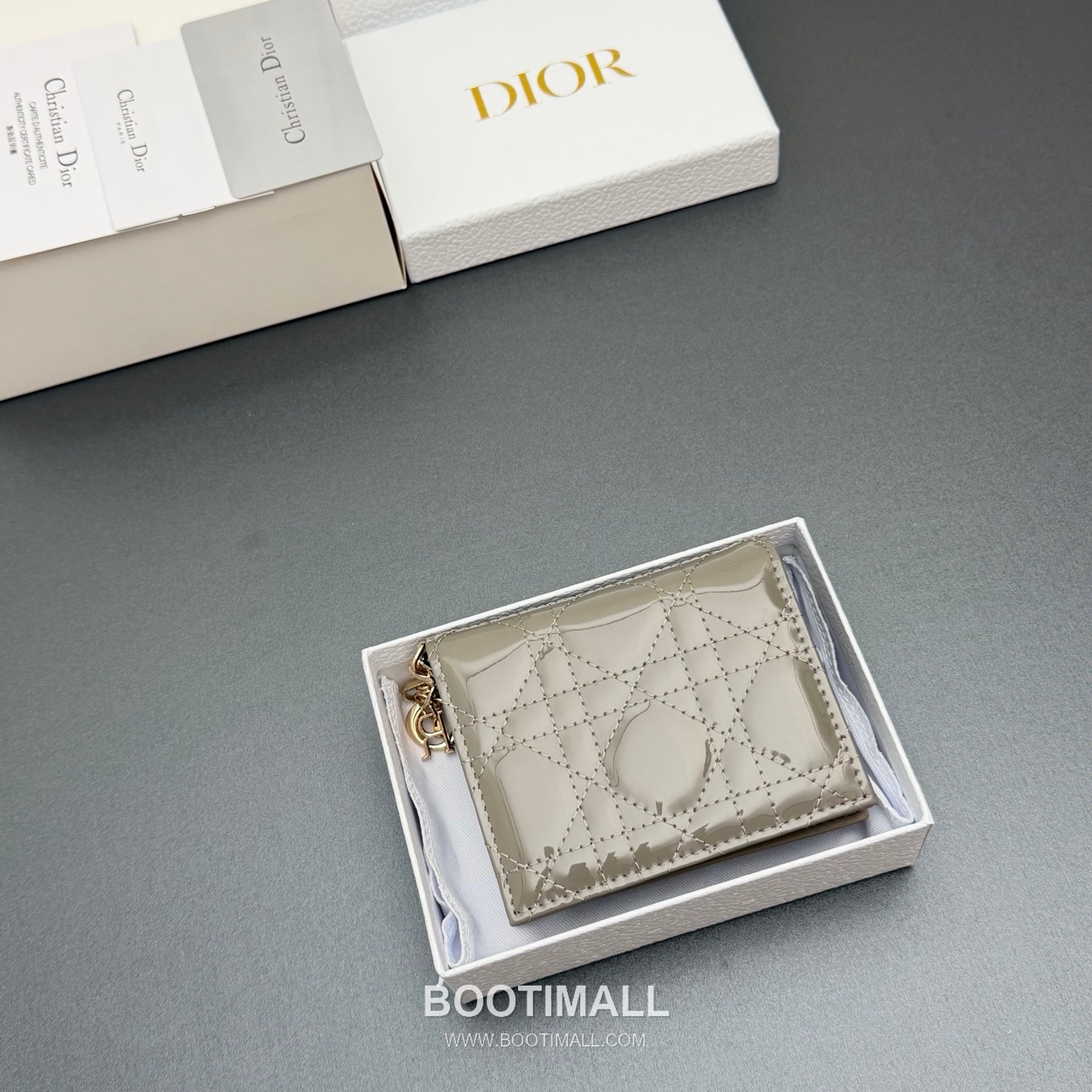 Dior Lady Gardenia Mini Wallet Cloud Gray Patent Cannage Leather Wallet 디올 레이디 가드니아 미니 월렛 S0178 클라우드 그레이 페이턴트 카나쥬 레더 반지갑 11cm 9
