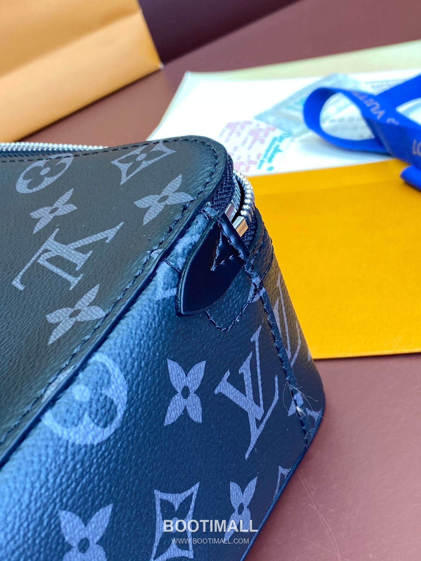 Louis Vuitton Damier Graphite Packing Cube Large Canvas Leather Travel Pouch Black M43690 루이비통 다미에 그라파이트 패킹 큐브 라지 캔버스 레더 트래블 파우치 블랙 M43690 7