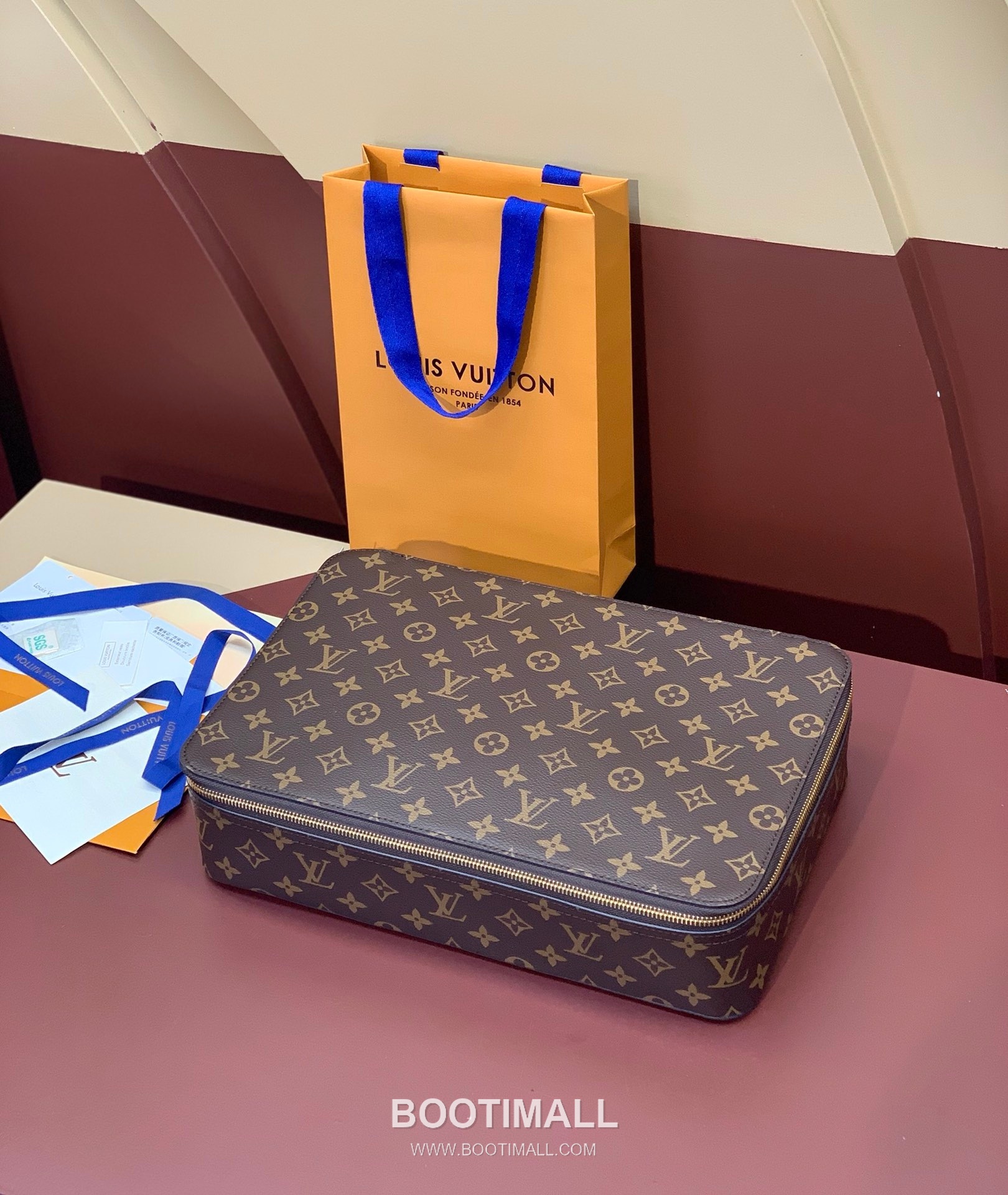 Louis Vuitton Damier Graphite Packing Cube Large Canvas Leather Travel Organizer M43690 루이비통 다미에 그라파이트 패킹 큐브 라지 캔버스 레더 트래블 오거나이저 M43690 1