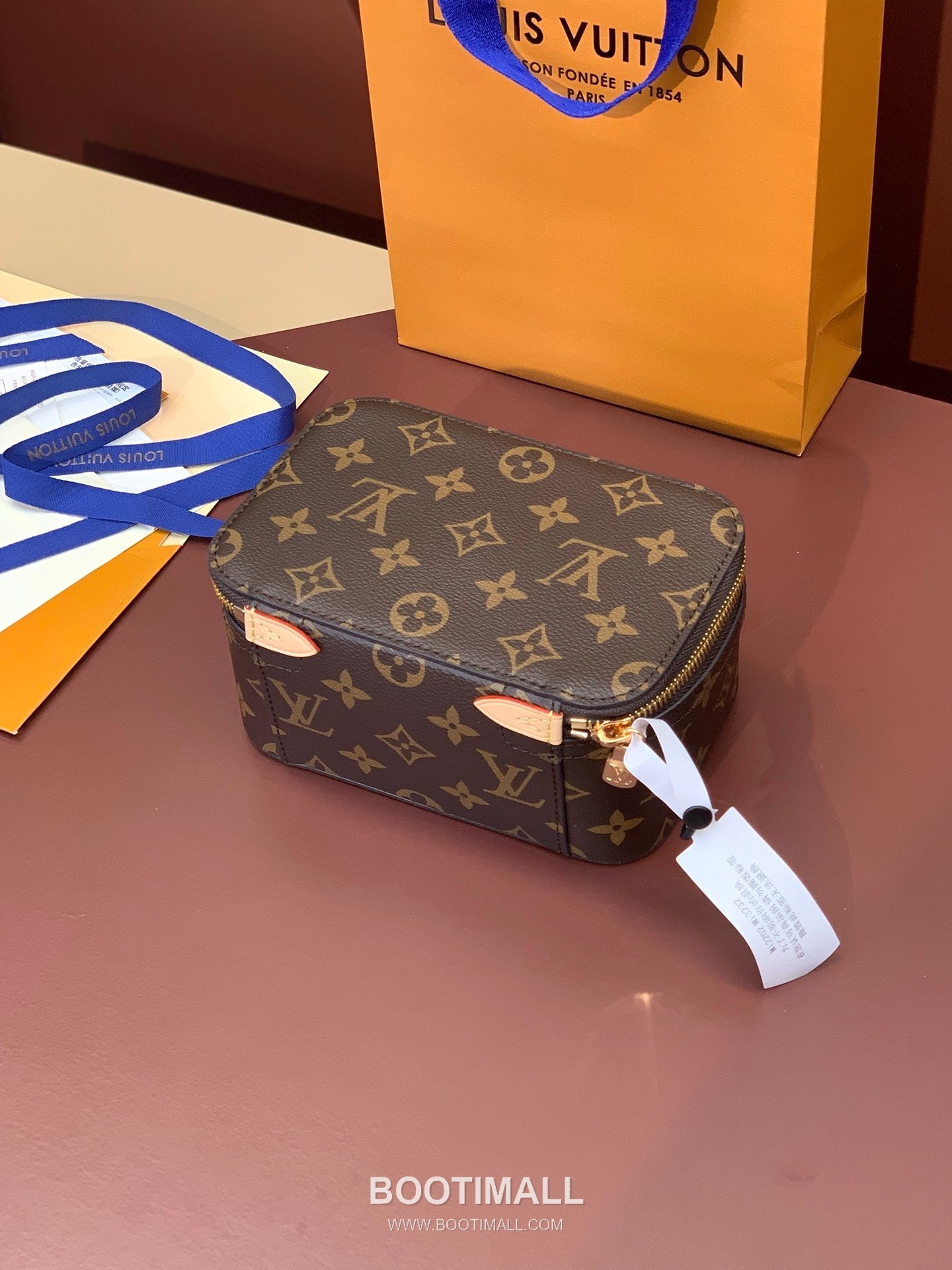 Louis Vuitton Damier Graphite Packing Cube Small Pouch 루이비통 다미에 그라파이트 패킹 큐브 스몰 파우치 M43688 2