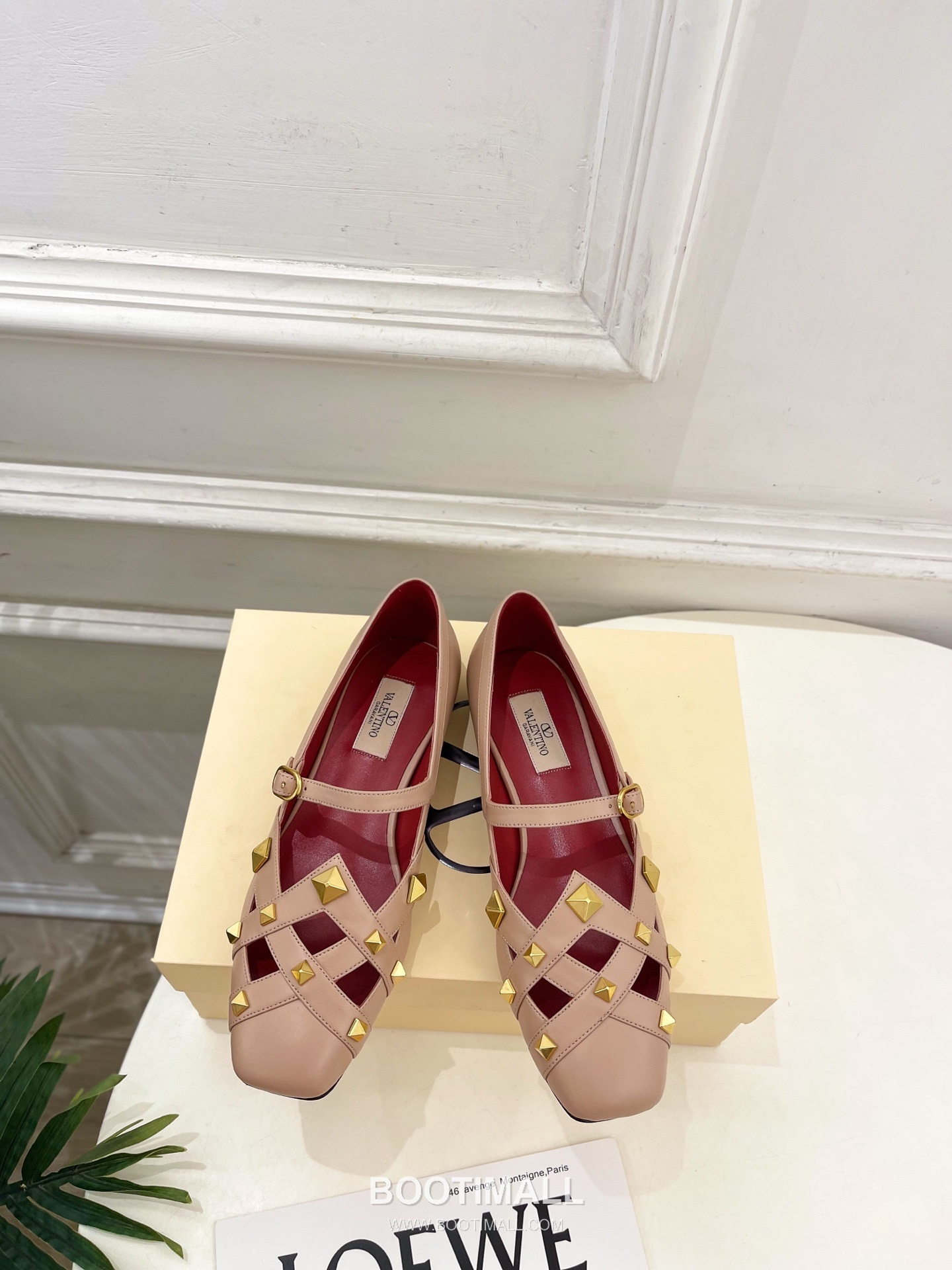 Valentino Garavani Roman Stud Studdy Ballet Flat Lambskin Gold V Buckle Shoes 발렌티노 가라바니 로만 스터드 스터디 발레 플랫 램스킨 골드 V 버클 슈즈 1