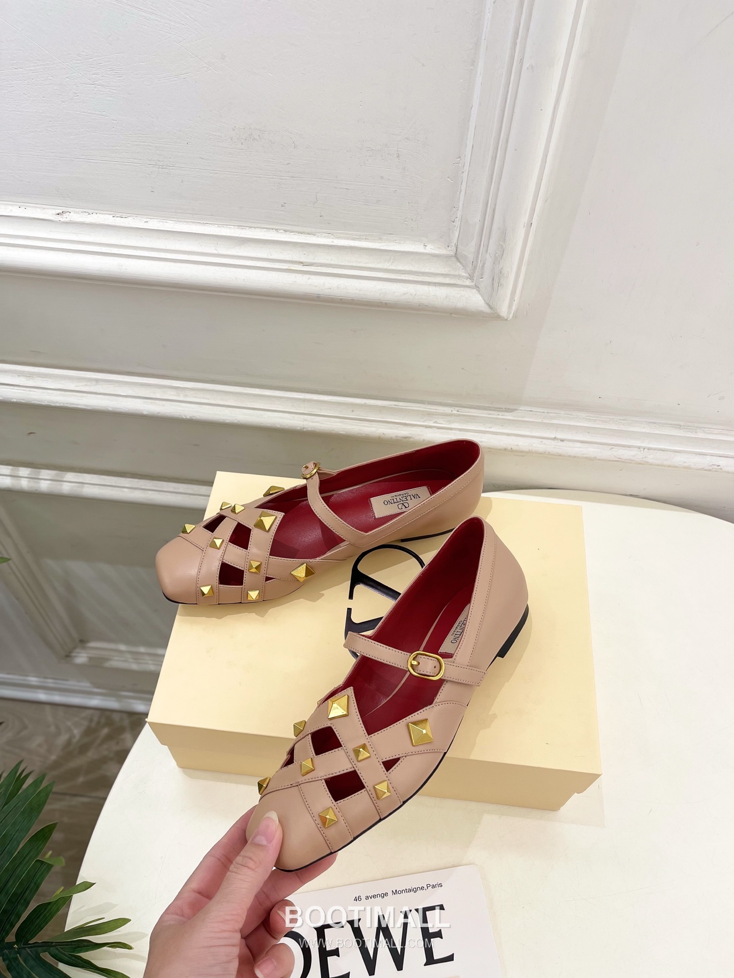 Valentino Garavani Roman Stud Studdy Ballet Flat Lambskin Gold V Buckle Shoes 발렌티노 가라바니 로만 스터드 스터디 발레 플랫 램스킨 골드 V 버클 슈즈 3