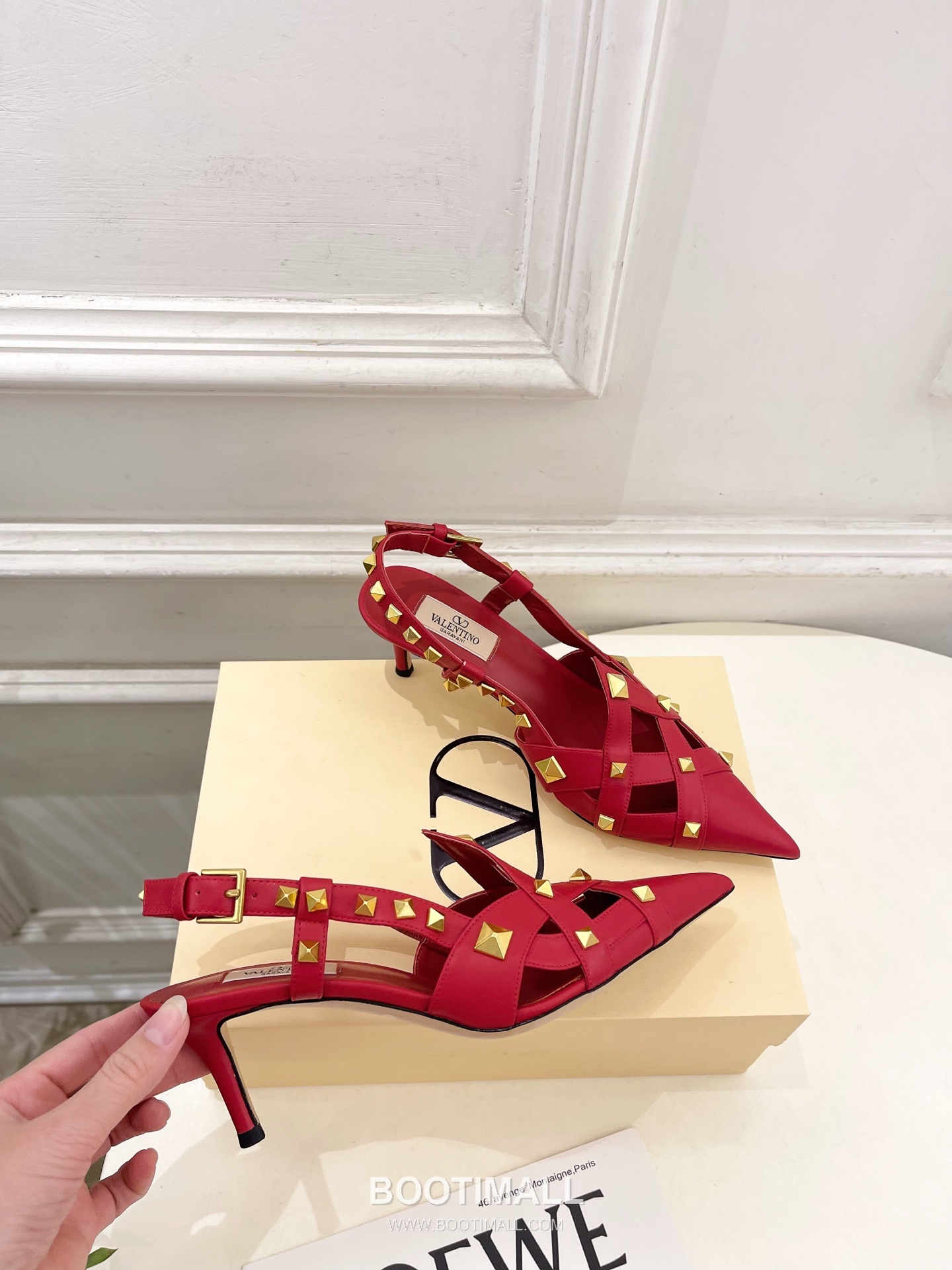 Valentino Garavani Studdy Roman Stud V Logo Buckle Ankle Strap Pointed Toe High Heel Sandals 발렌티노 가라바니 스터디 로만 스터드 V 로고 버클 앵클 스트랩 포인티드 토 하이힐 샌들 4