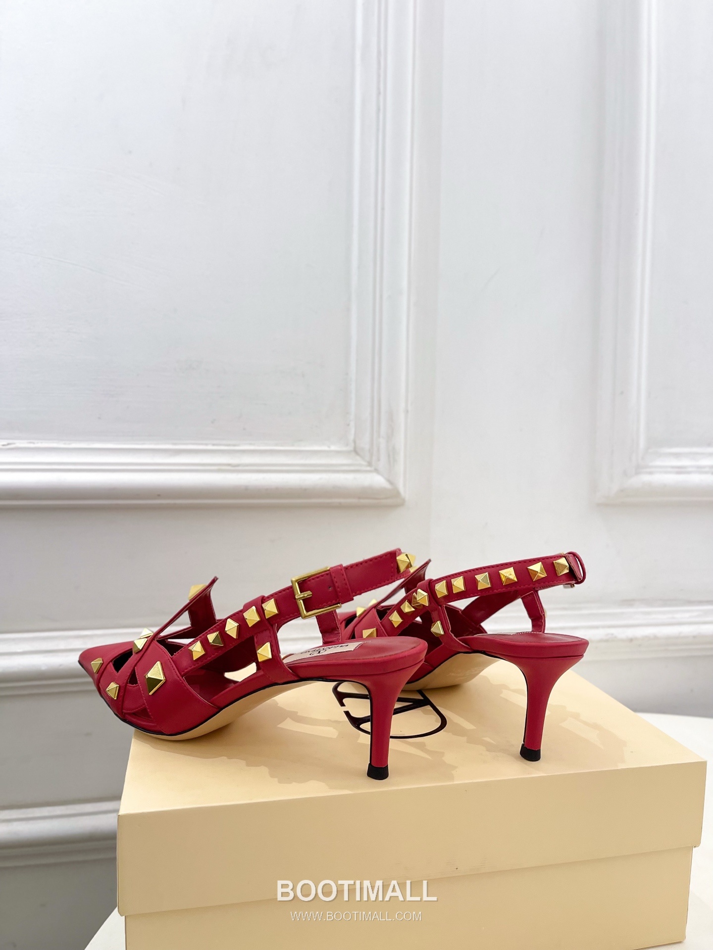 Valentino Garavani Studdy Roman Stud V Logo Buckle Ankle Strap Pointed Toe High Heel Sandals 발렌티노 가라바니 스터디 로만 스터드 V 로고 버클 앵클 스트랩 포인티드 토 하이힐 샌들 7