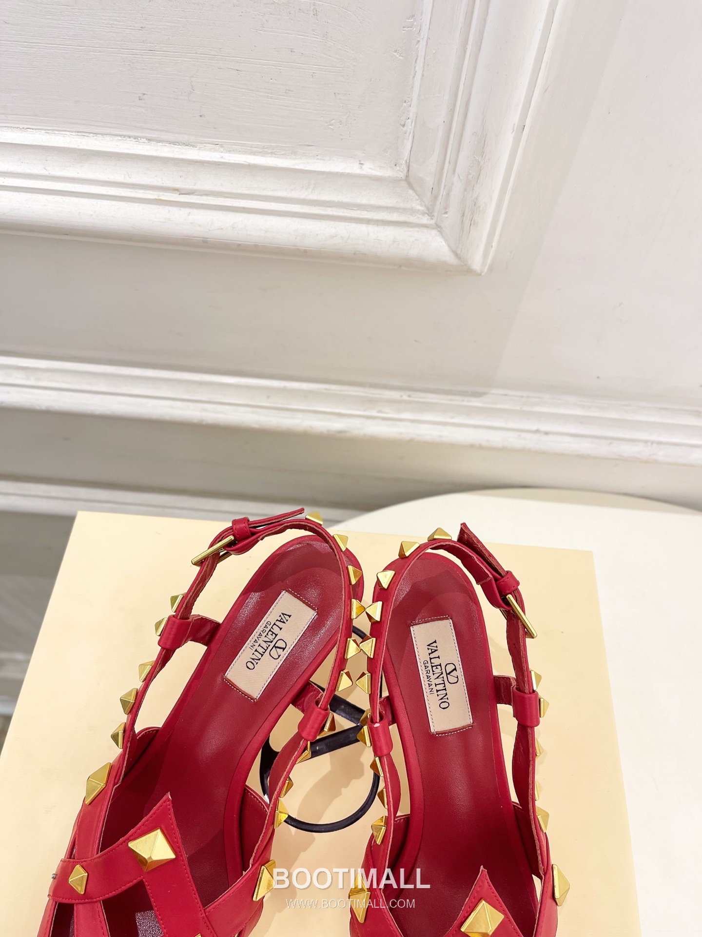Valentino Garavani Studdy Roman Stud V Logo Buckle Ankle Strap Pointed Toe High Heel Sandals 발렌티노 가라바니 스터디 로만 스터드 V 로고 버클 앵클 스트랩 포인티드 토 하이힐 샌들 8