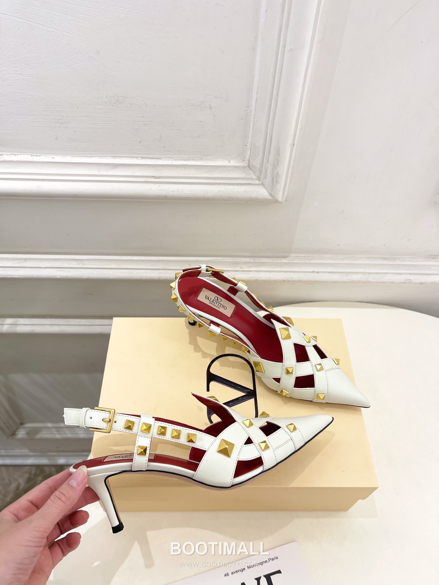 Valentino Garavani Studdy Roman Stud V Logo Buckle Ankle Strap Pointed Toe High Heel Sandals 발렌티노 가라바니 스터디 로만 스터드 V 로고 버클 앵클 스트랩 포인티드 토 하이힐 샌들 4