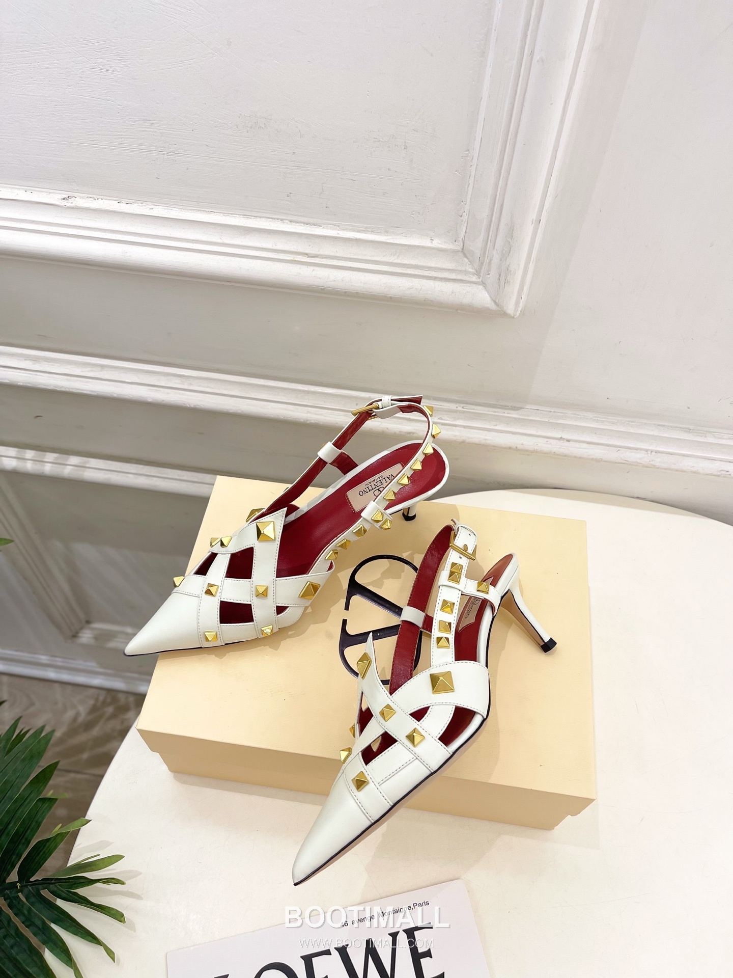 Valentino Garavani Studdy Roman Stud V Logo Buckle Ankle Strap Pointed Toe High Heel Sandals 발렌티노 가라바니 스터디 로만 스터드 V 로고 버클 앵클 스트랩 포인티드 토 하이힐 샌들 5