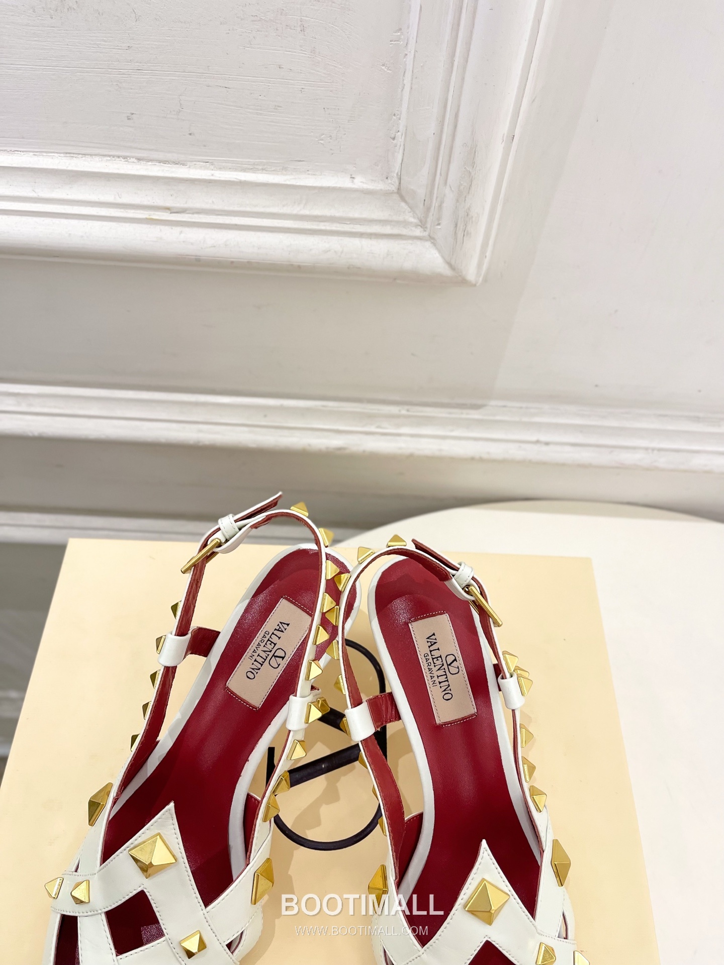 Valentino Garavani Studdy Roman Stud V Logo Buckle Ankle Strap Pointed Toe High Heel Sandals 발렌티노 가라바니 스터디 로만 스터드 V 로고 버클 앵클 스트랩 포인티드 토 하이힐 샌들 7