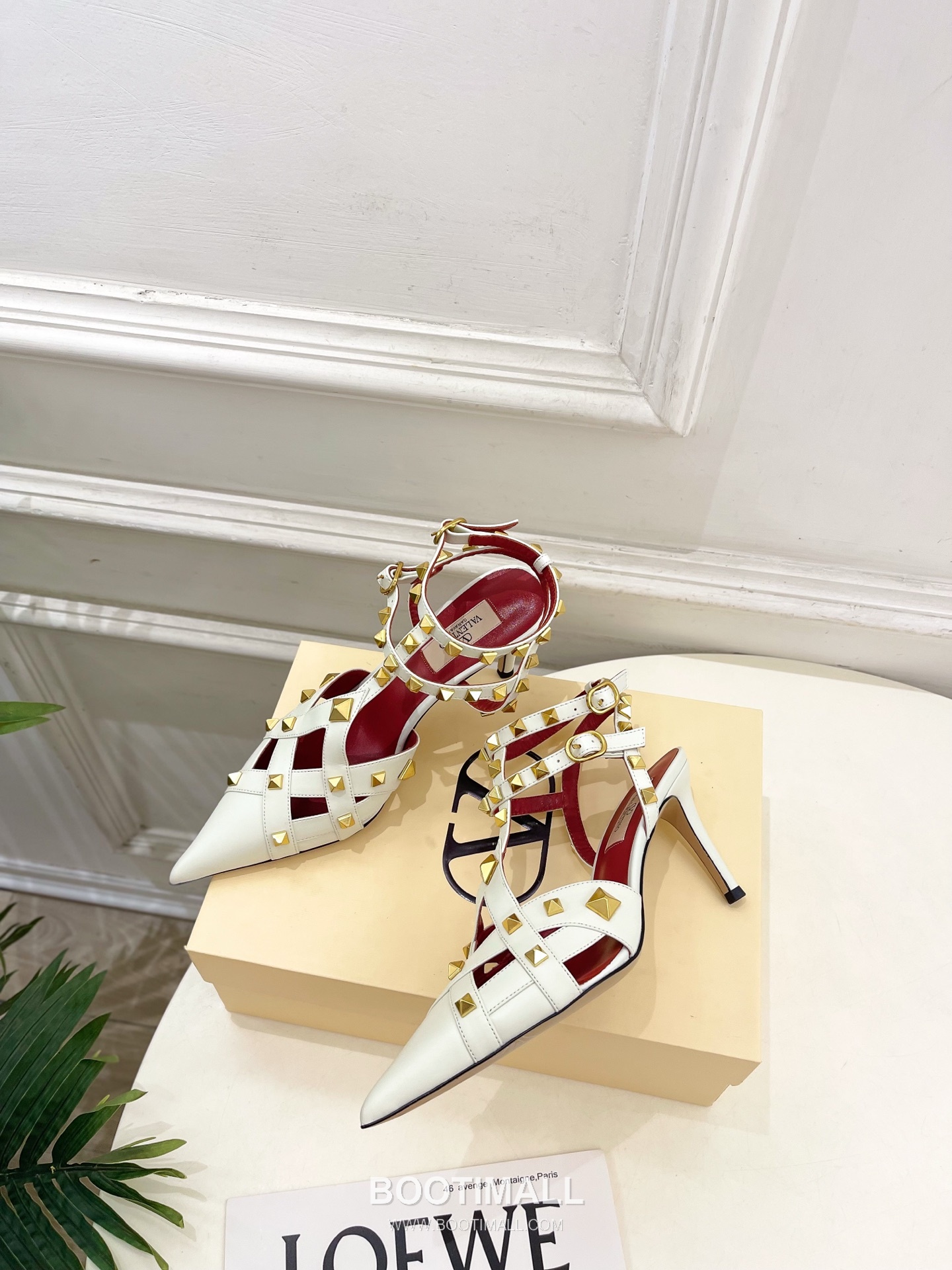 Valentino Garavani Studdy Roman Stud V Logo Buckle Ankle Strap Pointed Toe High Heel Sandals 발렌티노 가라바니 스터디 로만 스터드 V 로고 버클 앵클 스트랩 포인티드 토 하이힐 샌들 5