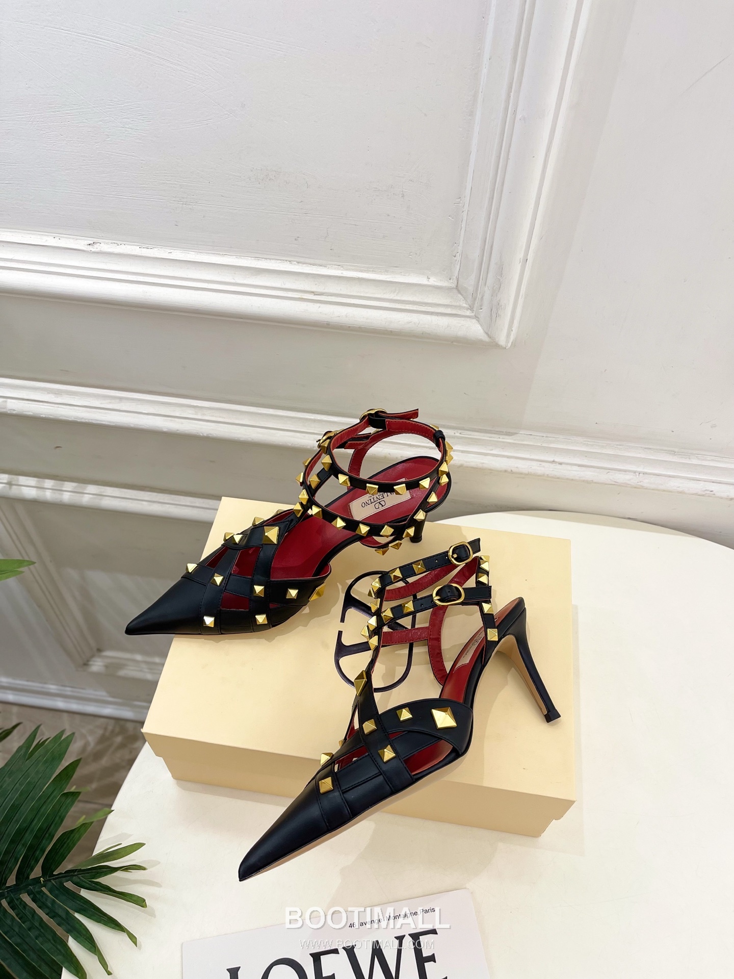 Valentino Garavani Studdy Roman Stud V Logo Buckle Ankle Strap Pointed Toe High Heel Sandals 발렌티노 가라바니 스터디 로만 스터드 V 로고 버클 앵클 스트랩 포인티드 토 하이힐 샌들 5