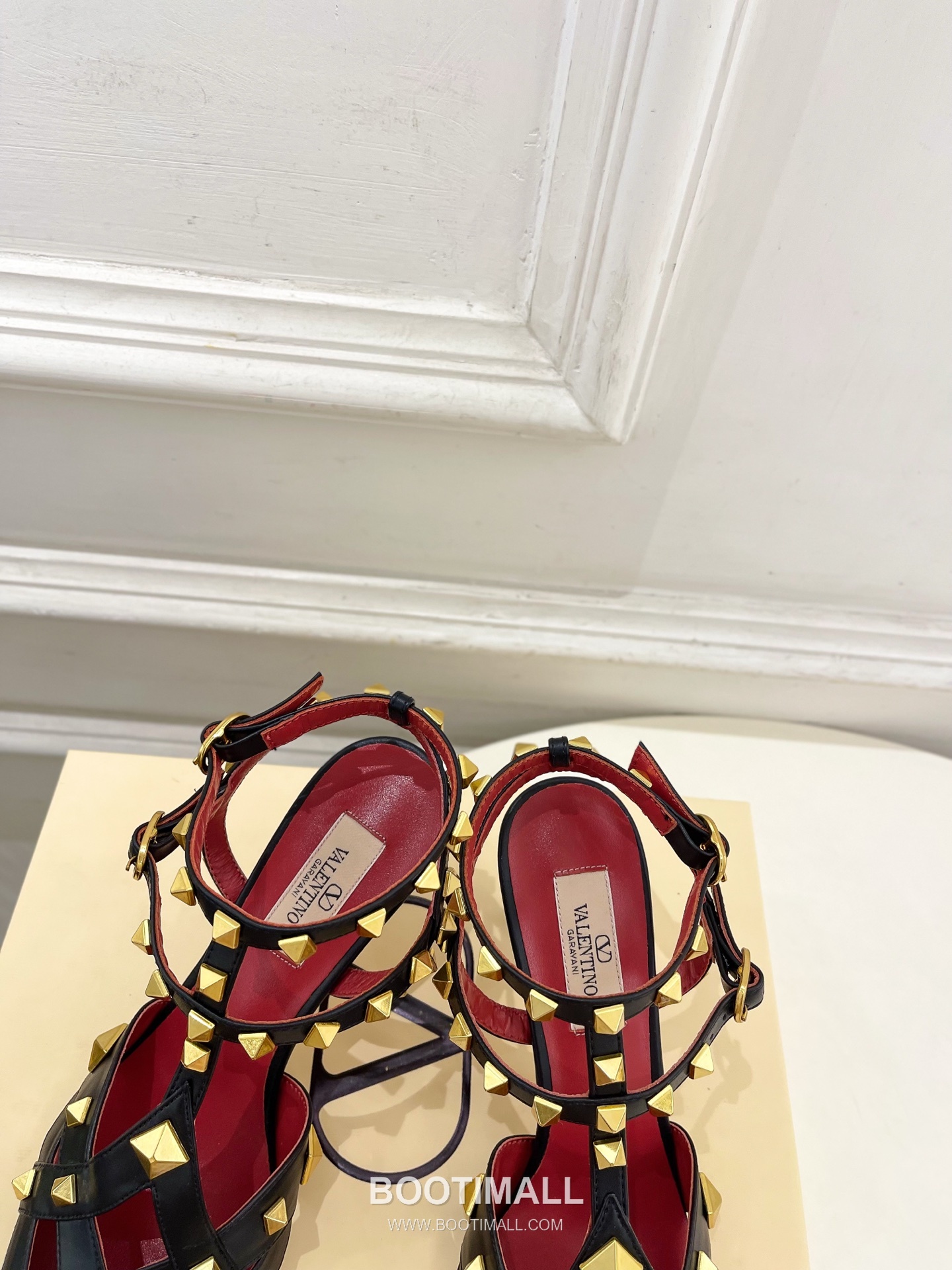 Valentino Garavani Studdy Roman Stud V Logo Buckle Ankle Strap Pointed Toe High Heel Sandals 발렌티노 가라바니 스터디 로만 스터드 V 로고 버클 앵클 스트랩 포인티드 토 하이힐 샌들 7