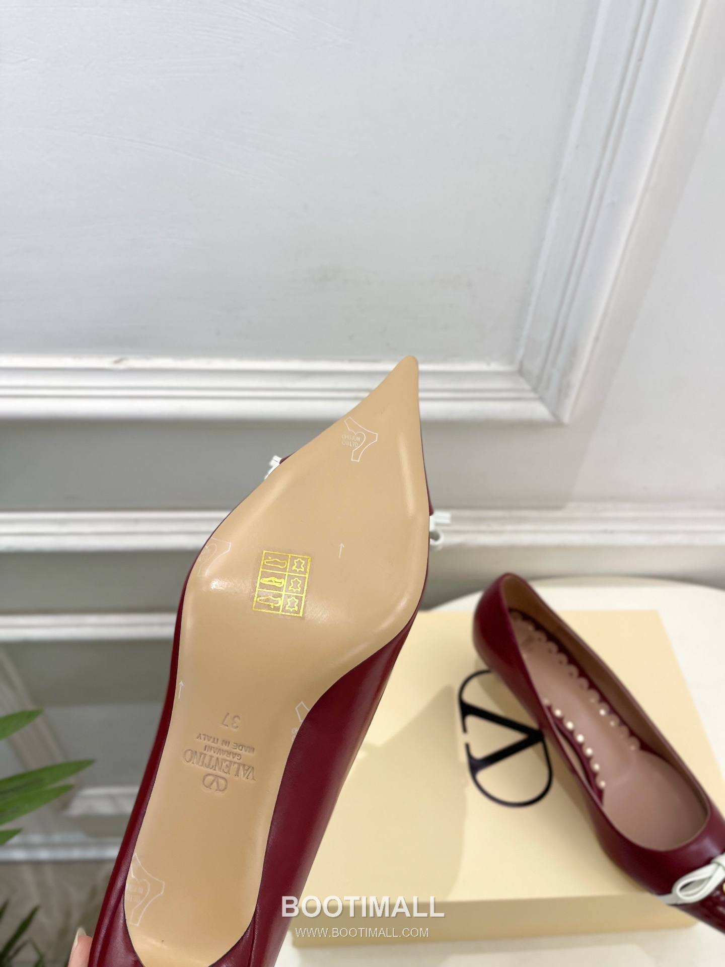Valentino VT Pointed Toe Bow Leather Pumps 발렌티노 VT 포인티드 토 보우 레더 펌프스 9