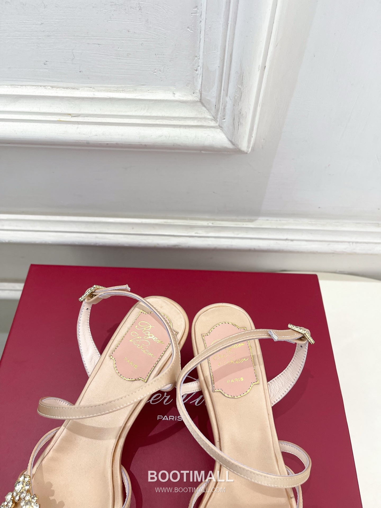 Valentino V Logo Sequin Pointed Toe Stiletto High Heel Pumps Silver 발렌티노 V 로고 시퀸 포인티드 토 스틸레토 하이힐 펌프스 실버 8