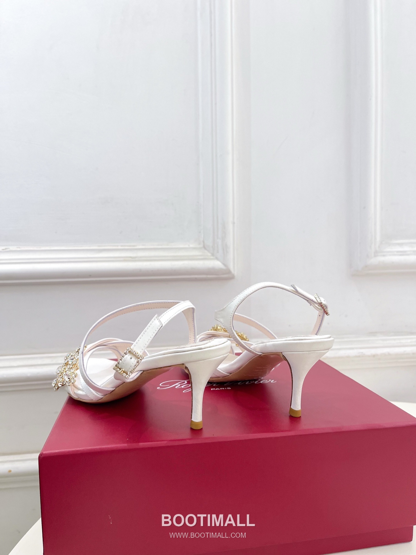 Valentino V Logo Sequin Pointed Toe Stiletto High Heel Pumps Silver 발렌티노 V 로고 시퀸 포인티드 토 스틸레토 하이힐 펌프스 실버 8