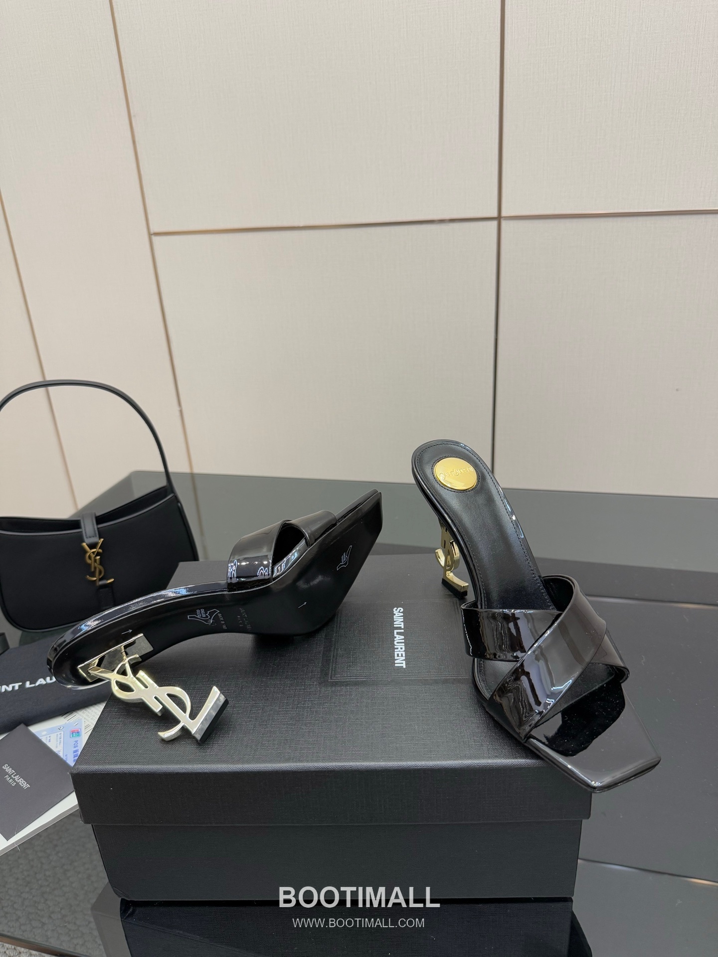 Saint Laurent YSL Logo Metallic Heel Silk Patent Leather Mule Sandals 생로랑 YSL 로고 메탈릭 힐 실크 페이턴트 레더 뮬 샌들 4