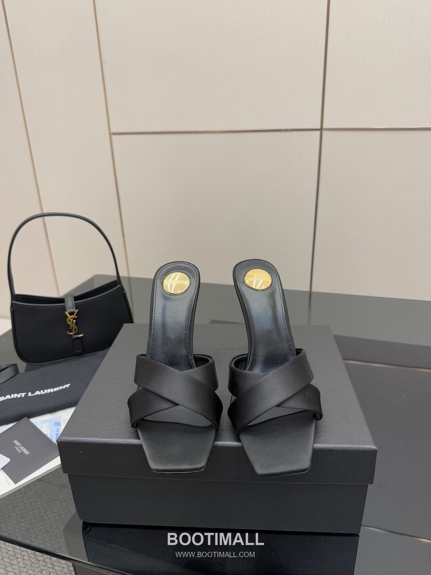 Saint Laurent YSL Logo Metallic Heel Silk Patent Leather Mule Sandals 생로랑 YSL 로고 메탈릭 힐 실크 페이턴트 레더 뮬 샌들 1