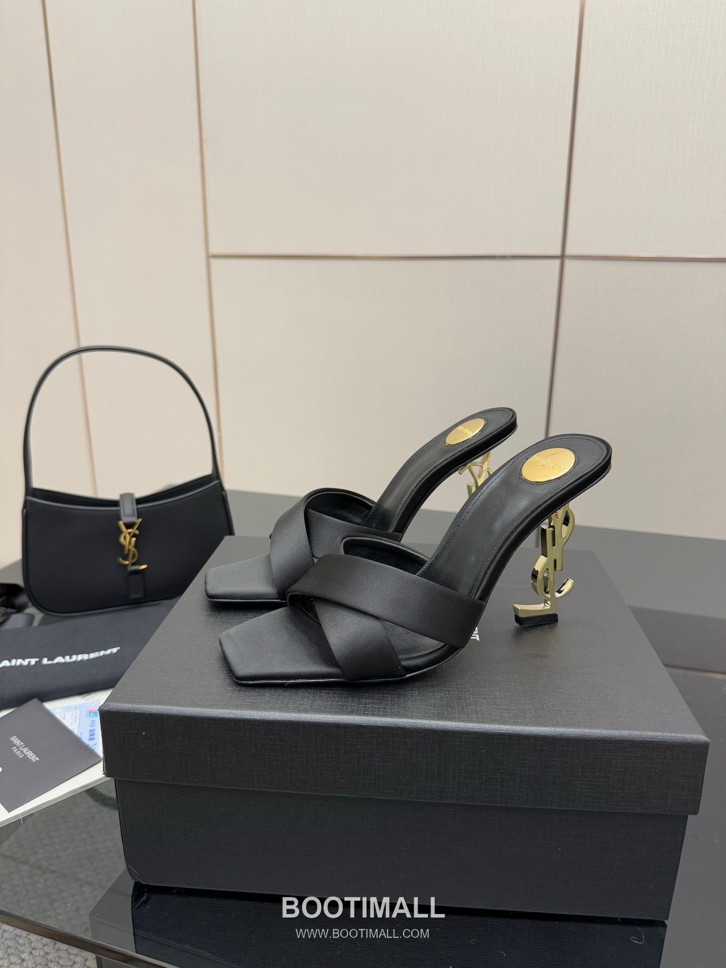 Saint Laurent YSL Logo Metallic Heel Silk Patent Leather Mule Sandals 생로랑 YSL 로고 메탈릭 힐 실크 페이턴트 레더 뮬 샌들 3