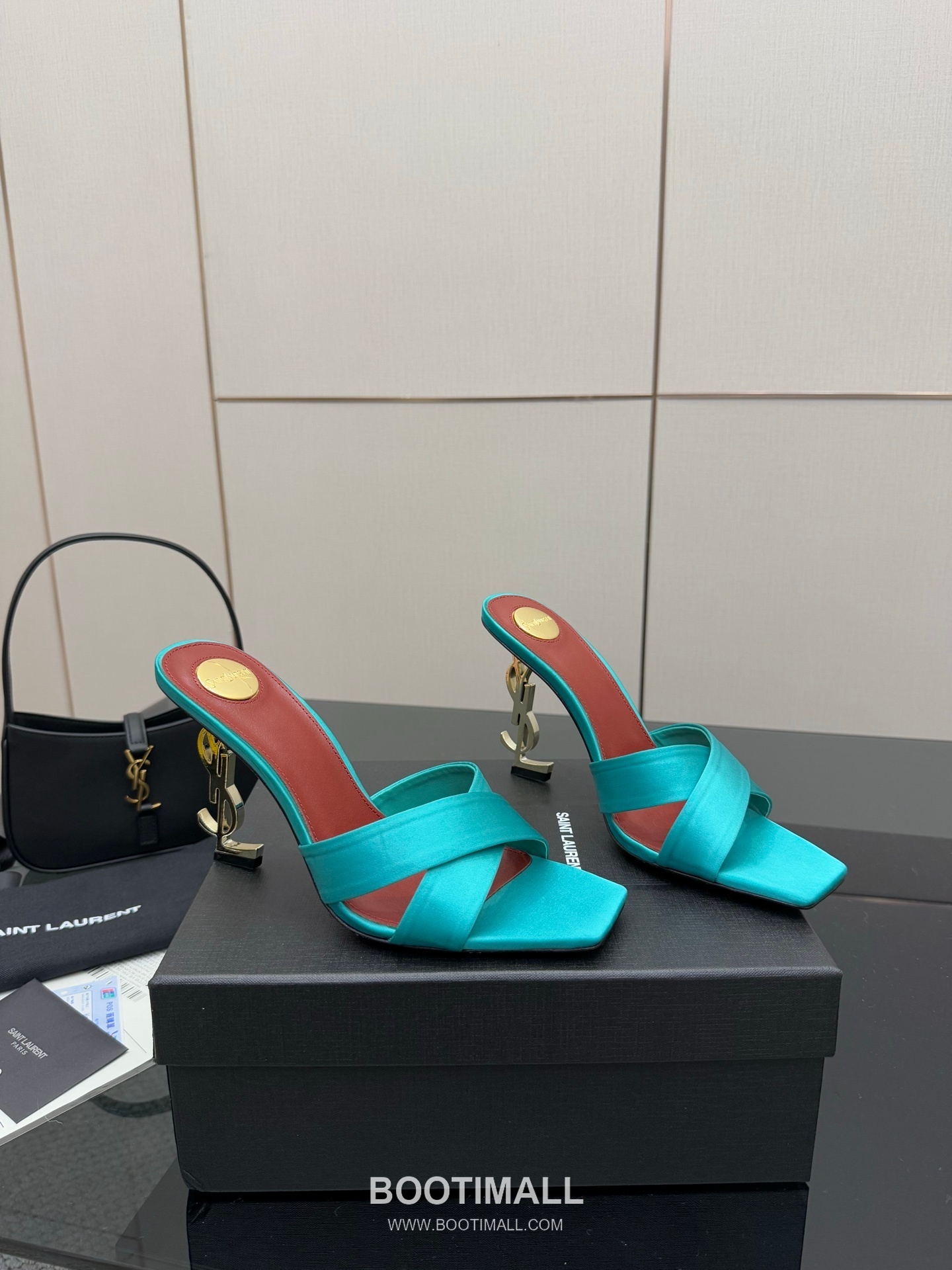 Saint Laurent YSL Logo Metallic Heel Silk Patent Leather Mule Sandals 생로랑 YSL 로고 메탈릭 힐 실크 페이턴트 레더 뮬 샌들 2