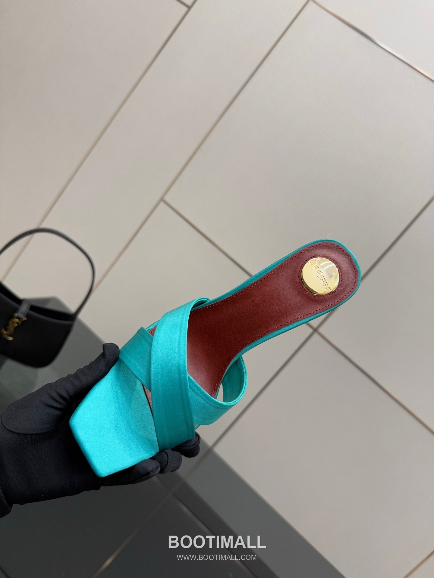 Saint Laurent YSL Logo Metallic Heel Silk Patent Leather Mule Sandals 생로랑 YSL 로고 메탈릭 힐 실크 페이턴트 레더 뮬 샌들 8