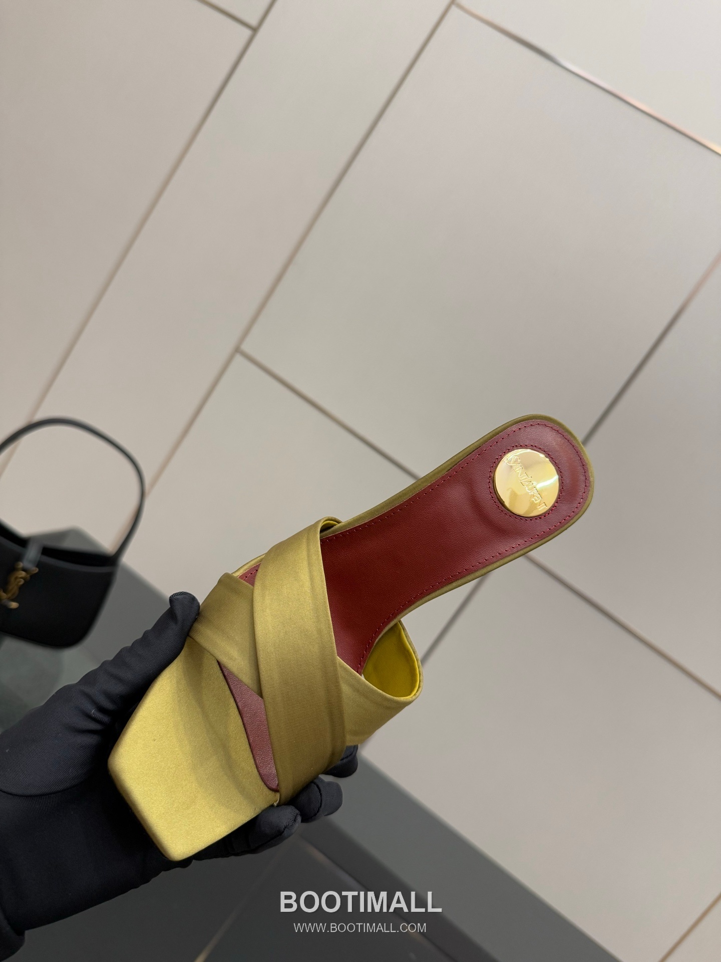 Saint Laurent YSL Logo Metallic Heel Silk Patent Leather Mule Sandals 생로랑 YSL 로고 메탈릭 힐 실크 페이턴트 레더 뮬 샌들 8