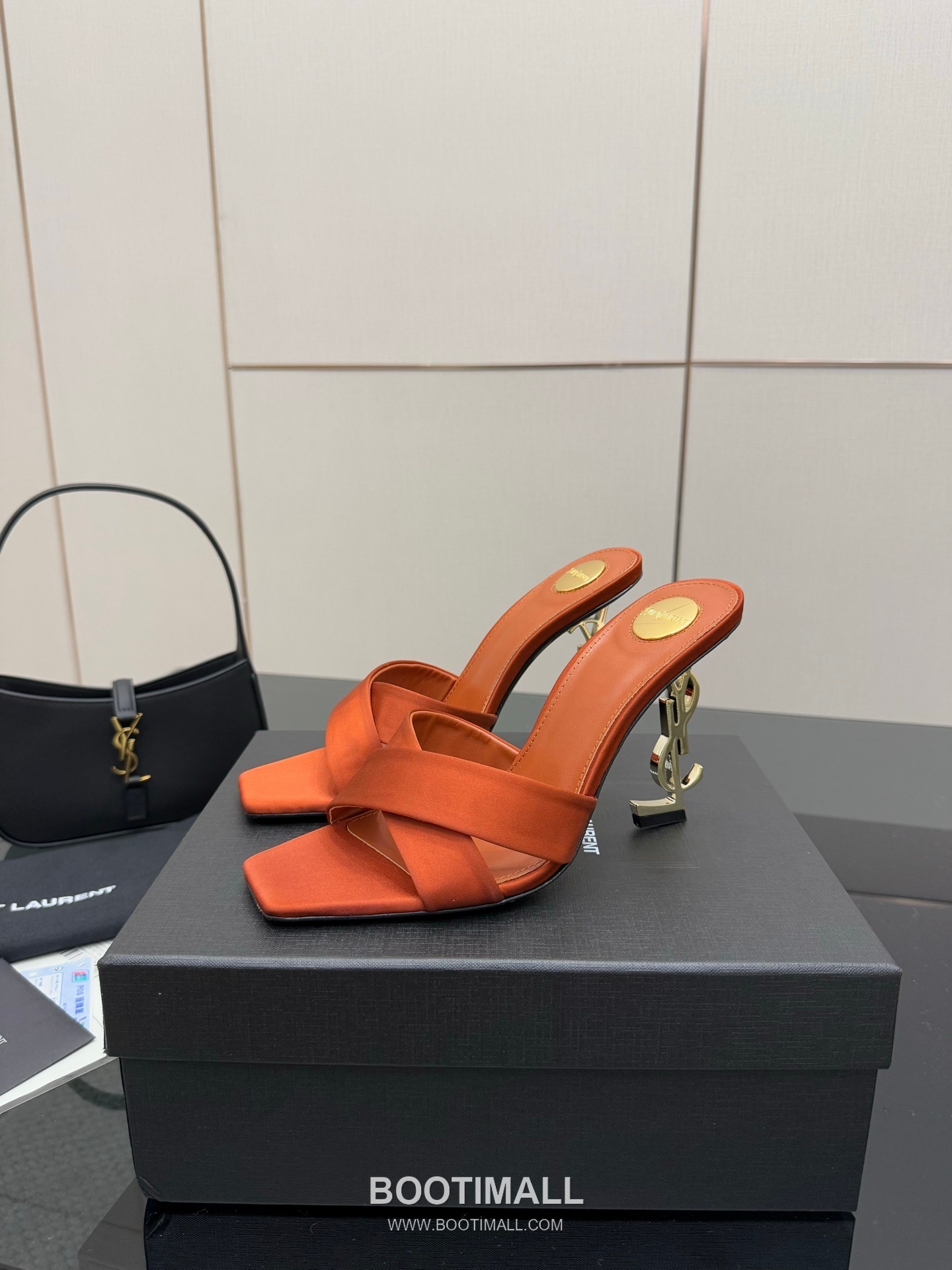 Saint Laurent YSL Logo Metallic Heel Silk Patent Leather Mule Sandals 생로랑 YSL 로고 메탈릭 힐 실크 페이턴트 레더 뮬 샌들 3