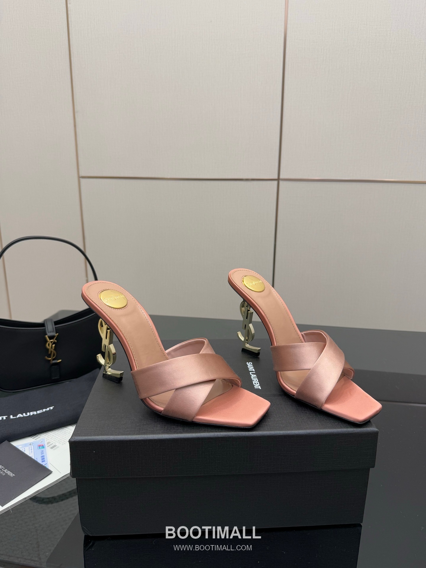 Saint Laurent YSL Logo Metallic Heel Silk Patent Leather Mule Sandals 생로랑 YSL 로고 메탈릭 힐 실크 페이턴트 레더 뮬 샌들 2