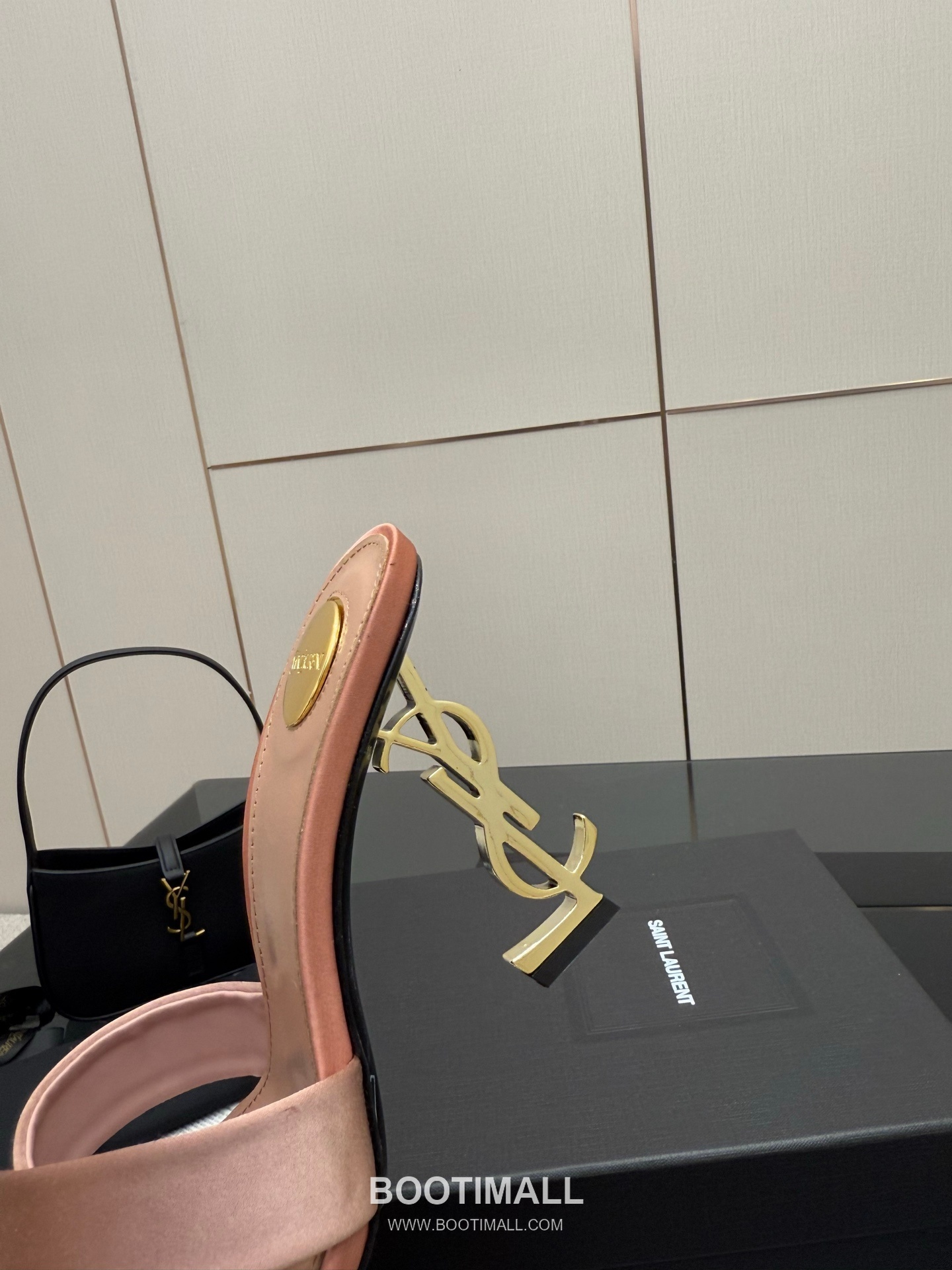 Saint Laurent YSL Logo Metallic Heel Silk Patent Leather Mule Sandals 생로랑 YSL 로고 메탈릭 힐 실크 페이턴트 레더 뮬 샌들 6