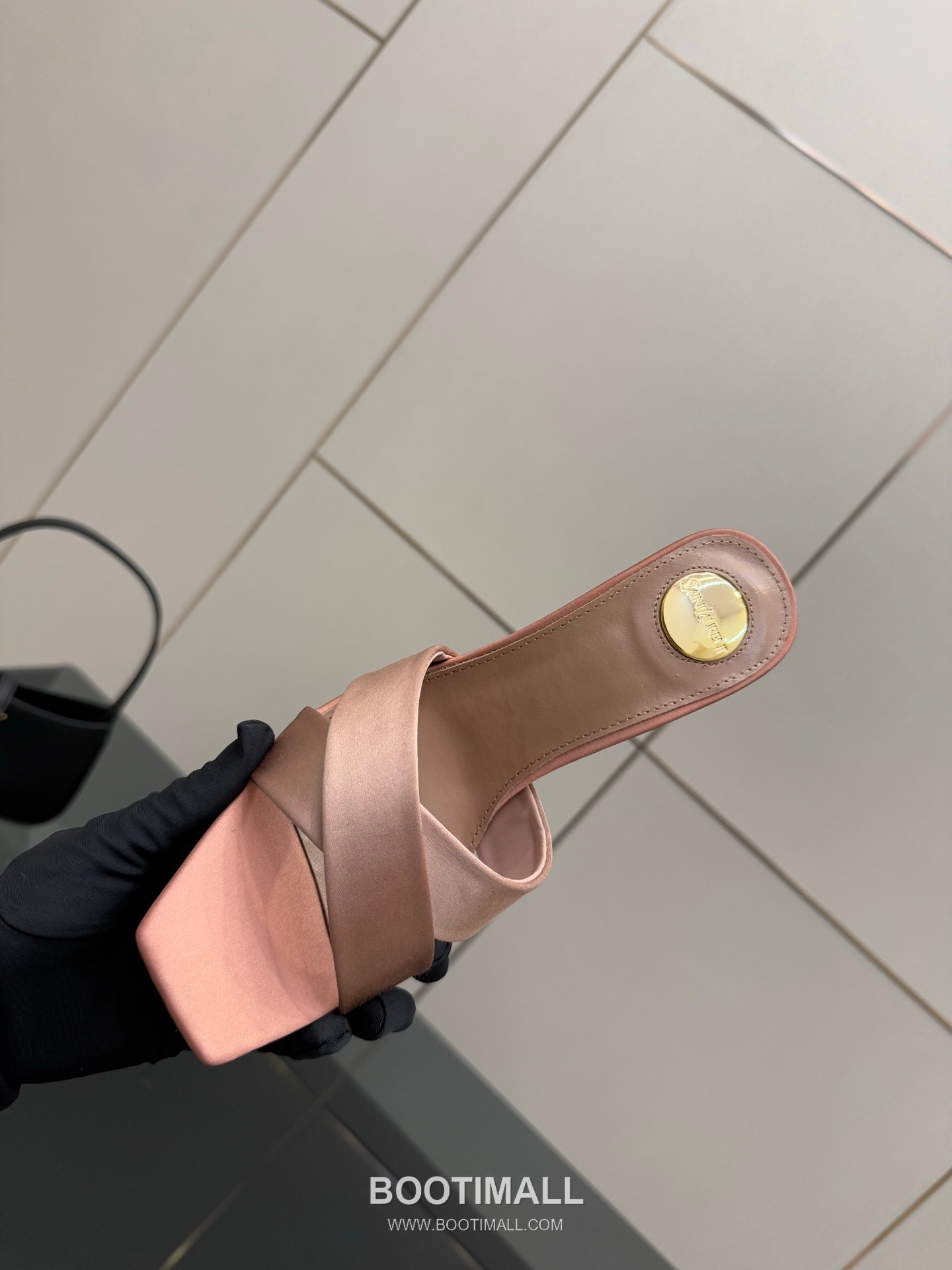 Saint Laurent YSL Logo Metallic Heel Silk Patent Leather Mule Sandals 생로랑 YSL 로고 메탈릭 힐 실크 페이턴트 레더 뮬 샌들 8