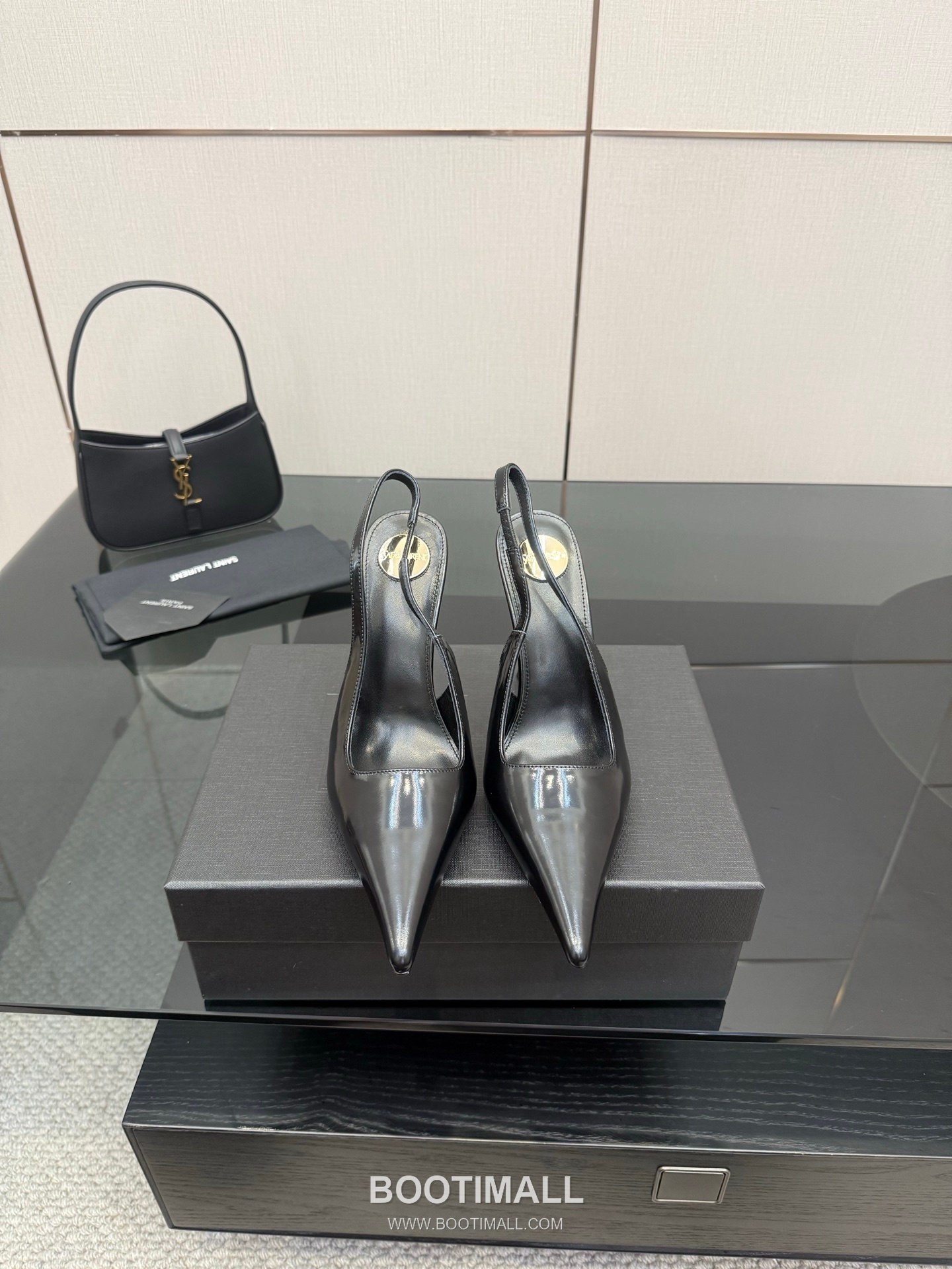 Saint Laurent YSL Chain Detail Pointed Toe High Heel Slingback Pumps 생로랑 YSL 체인 디테일 포인티드 토 하이힐 슬링백 펌프스 1