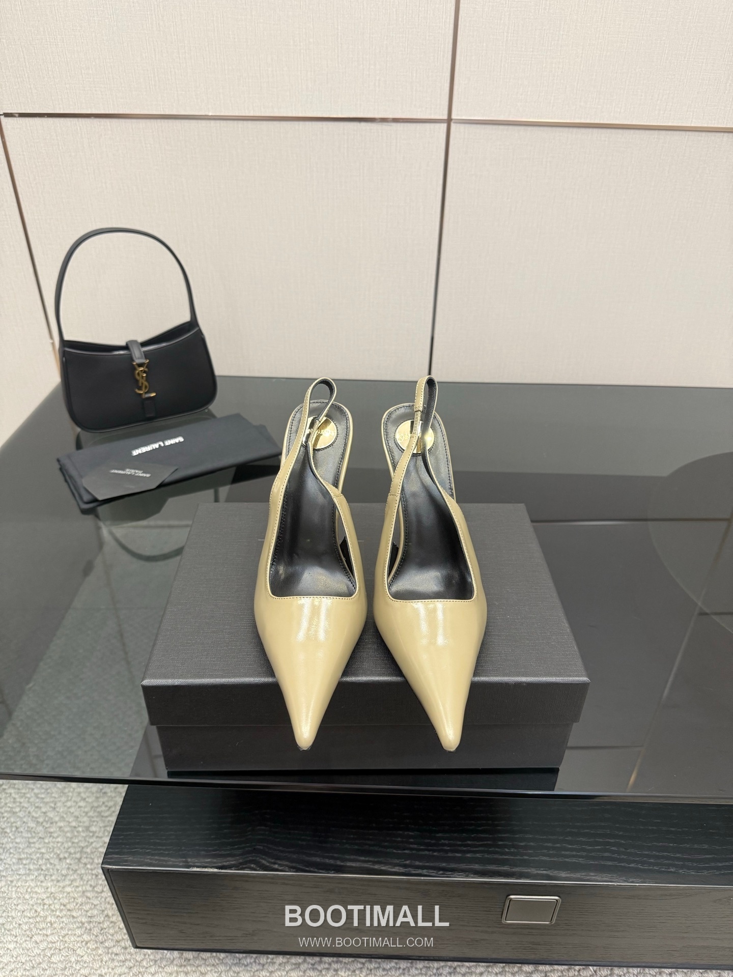 Saint Laurent YSL Chain Detail Pointed Toe High Heel Slingback Pumps 생로랑 YSL 체인 디테일 포인티드 토 하이힐 슬링백 펌프스 1