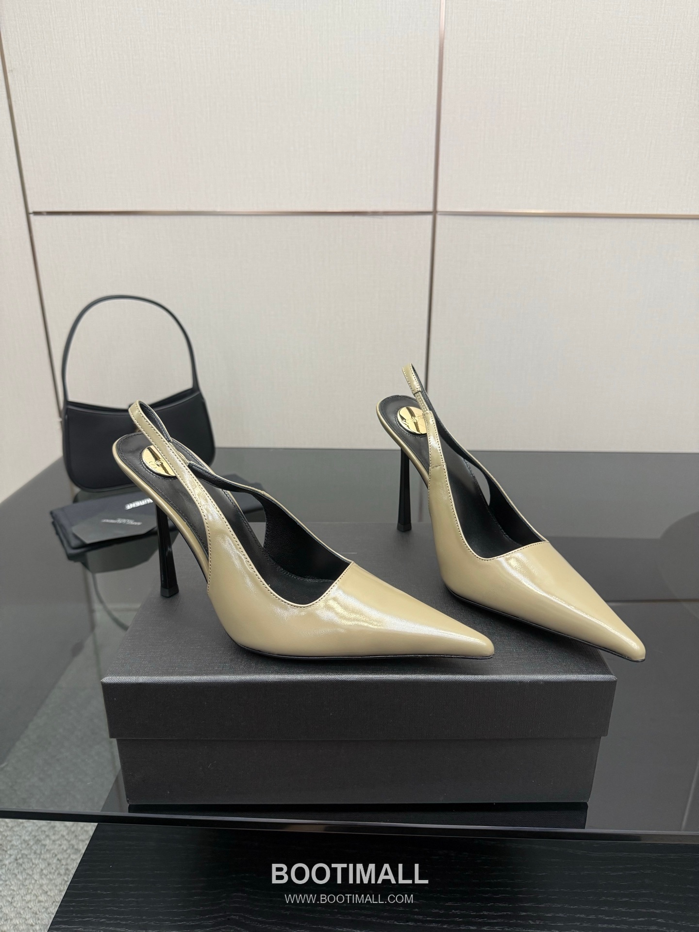 Saint Laurent YSL Chain Detail Pointed Toe High Heel Slingback Pumps 생로랑 YSL 체인 디테일 포인티드 토 하이힐 슬링백 펌프스 2