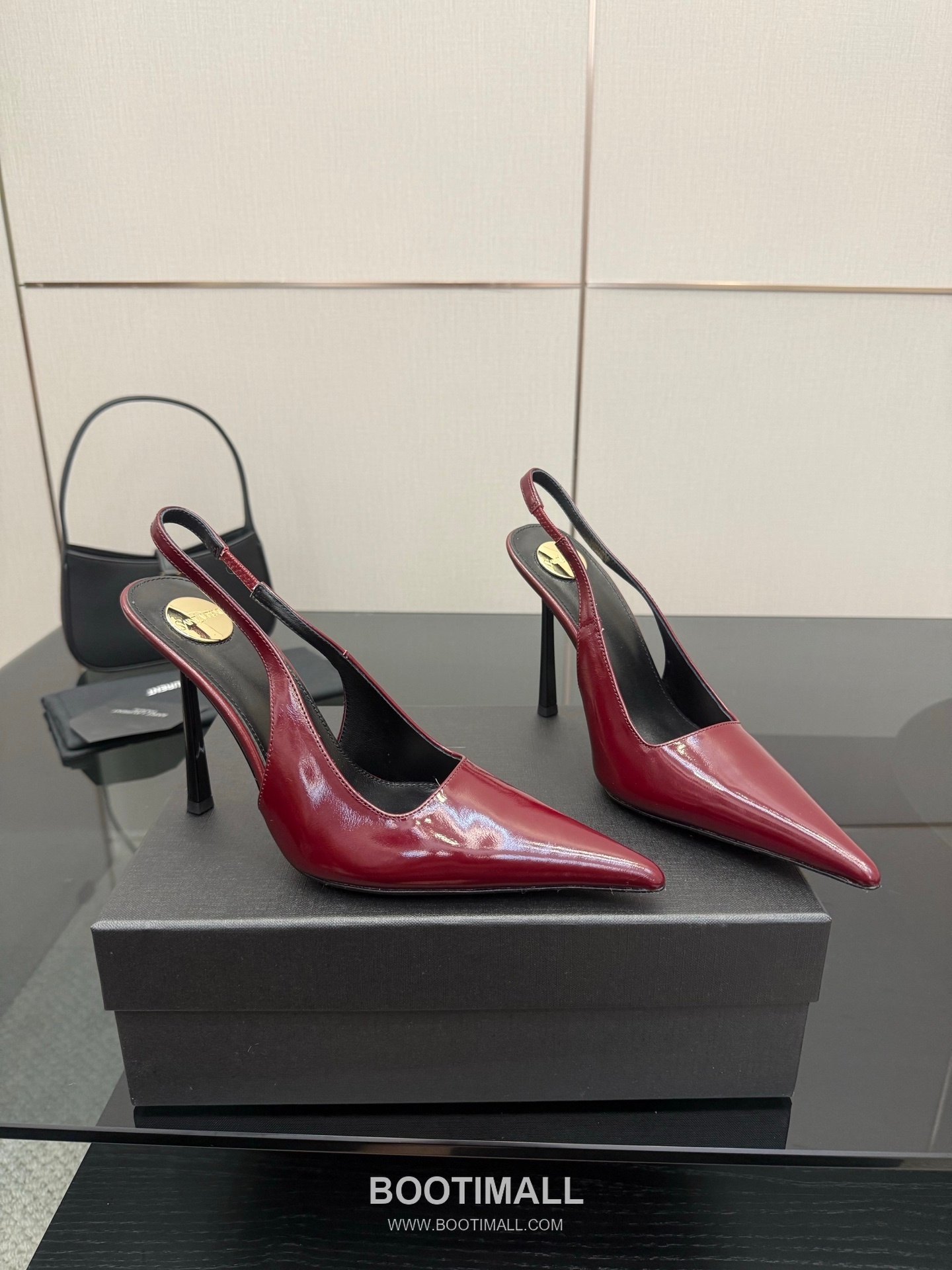 Saint Laurent YSL Chain Detail Pointed Toe High Heel Slingback Pumps 생로랑 YSL 체인 디테일 포인티드 토 하이힐 슬링백 펌프스 2