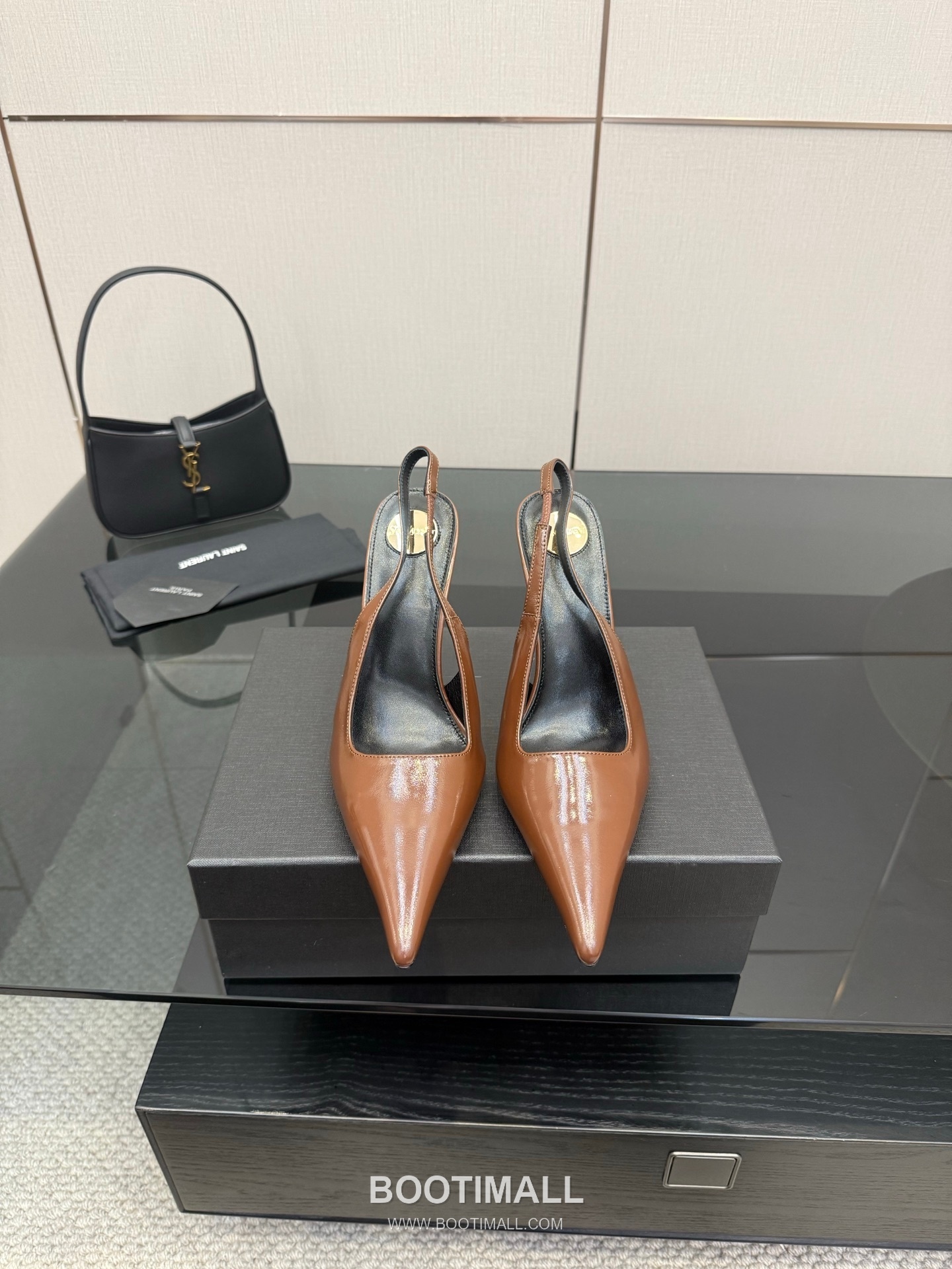 Saint Laurent YSL Chain Detail Pointed Toe High Heel Slingback Pumps 생로랑 YSL 체인 디테일 포인티드 토 하이힐 슬링백 펌프스 1