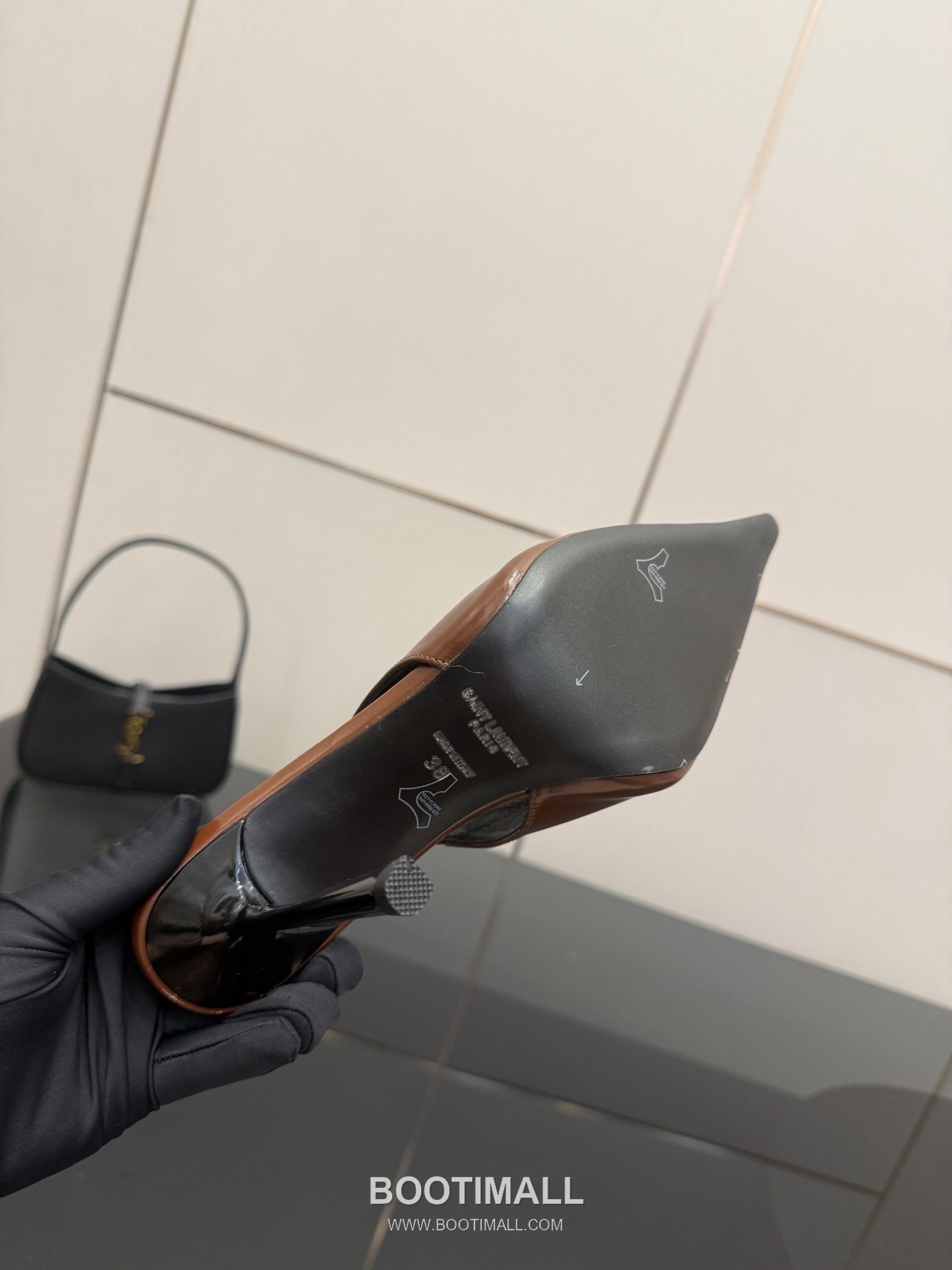 Saint Laurent YSL Chain Detail Pointed Toe High Heel Slingback Pumps 생로랑 YSL 체인 디테일 포인티드 토 하이힐 슬링백 펌프스 9