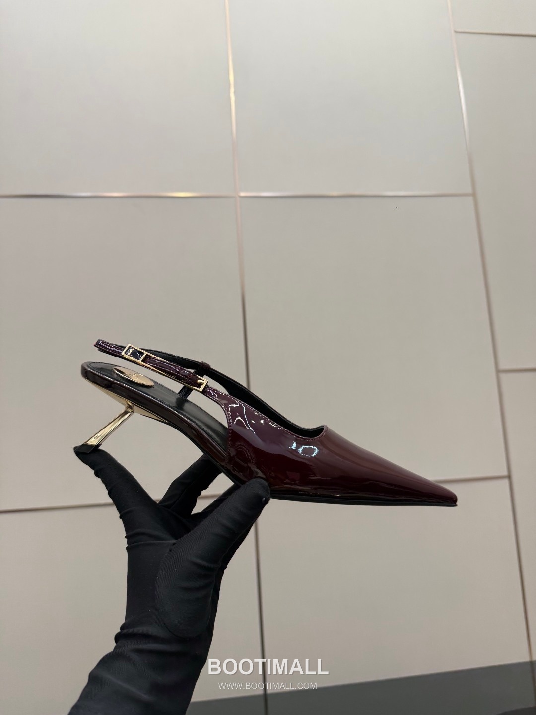 Saint Laurent YSL Chain Detail Pointed Toe High Heel Slingback Pumps 생로랑 YSL 체인 디테일 포인티드 토 하이힐 슬링백 펌프스 8