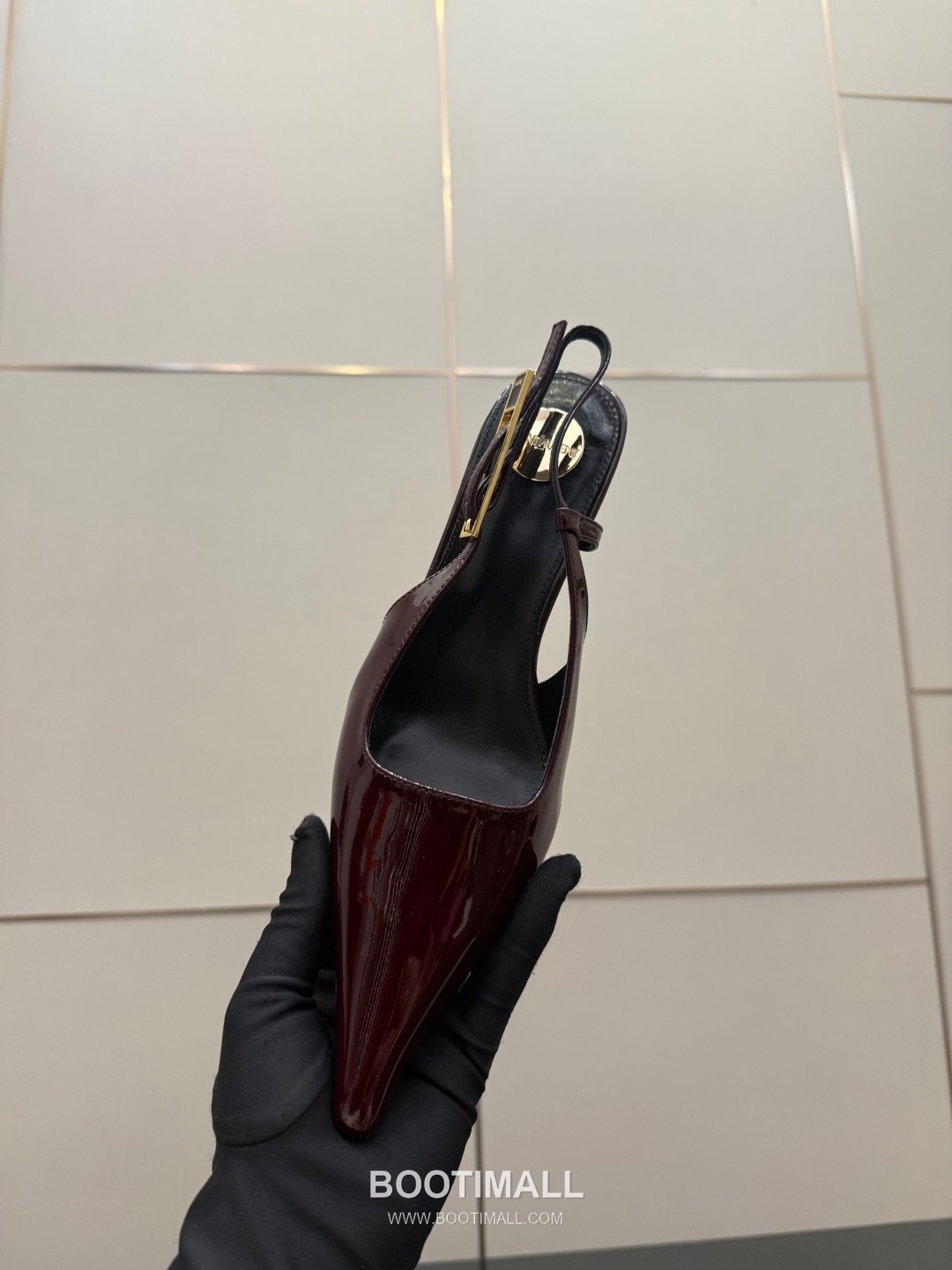 Saint Laurent YSL Chain Detail Pointed Toe High Heel Slingback Pumps 생로랑 YSL 체인 디테일 포인티드 토 하이힐 슬링백 펌프스 9