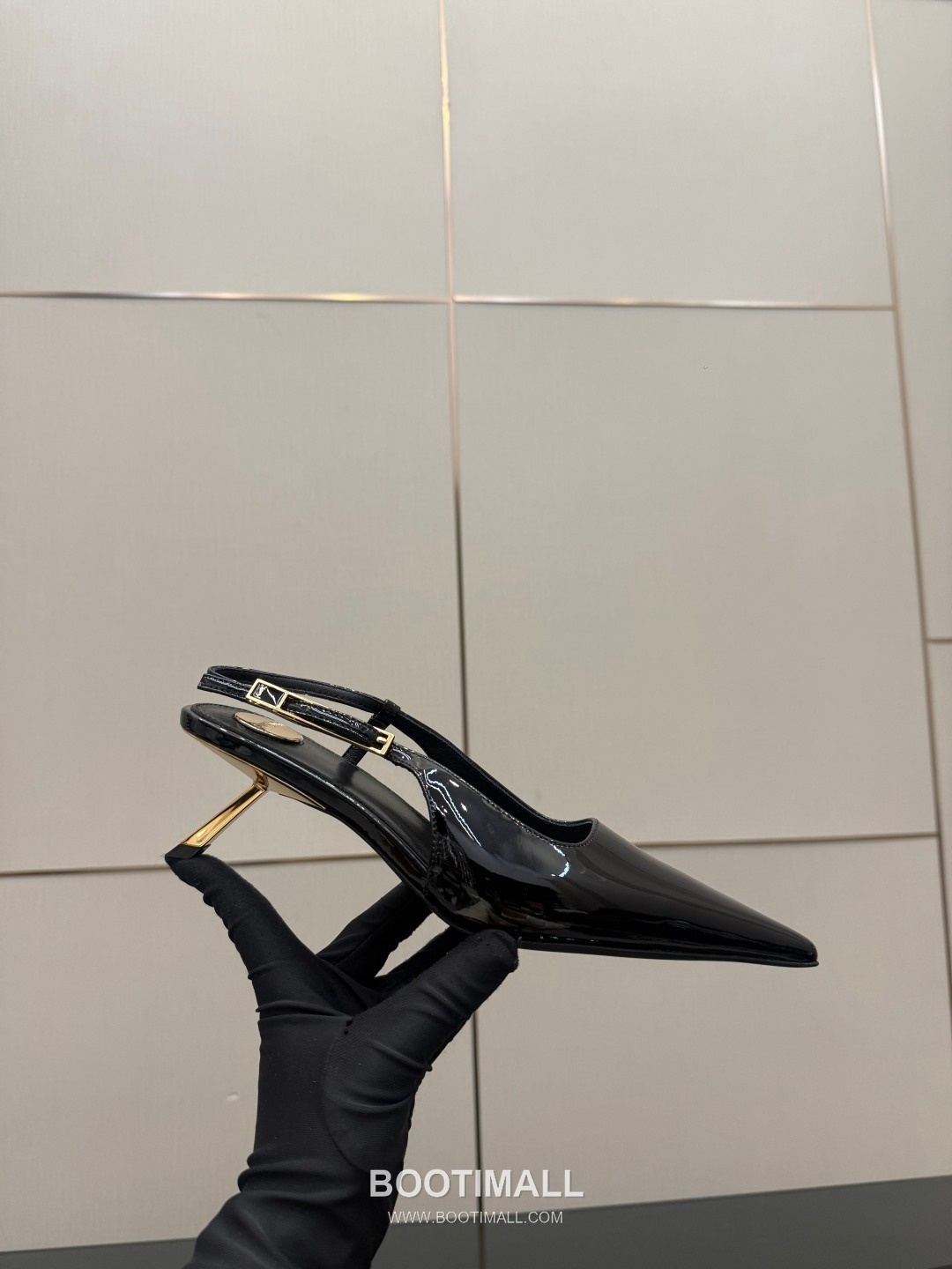 Saint Laurent YSL Chain Detail Pointed Toe High Heel Slingback Pumps 생로랑 YSL 체인 디테일 포인티드 토 하이힐 슬링백 펌프스 8