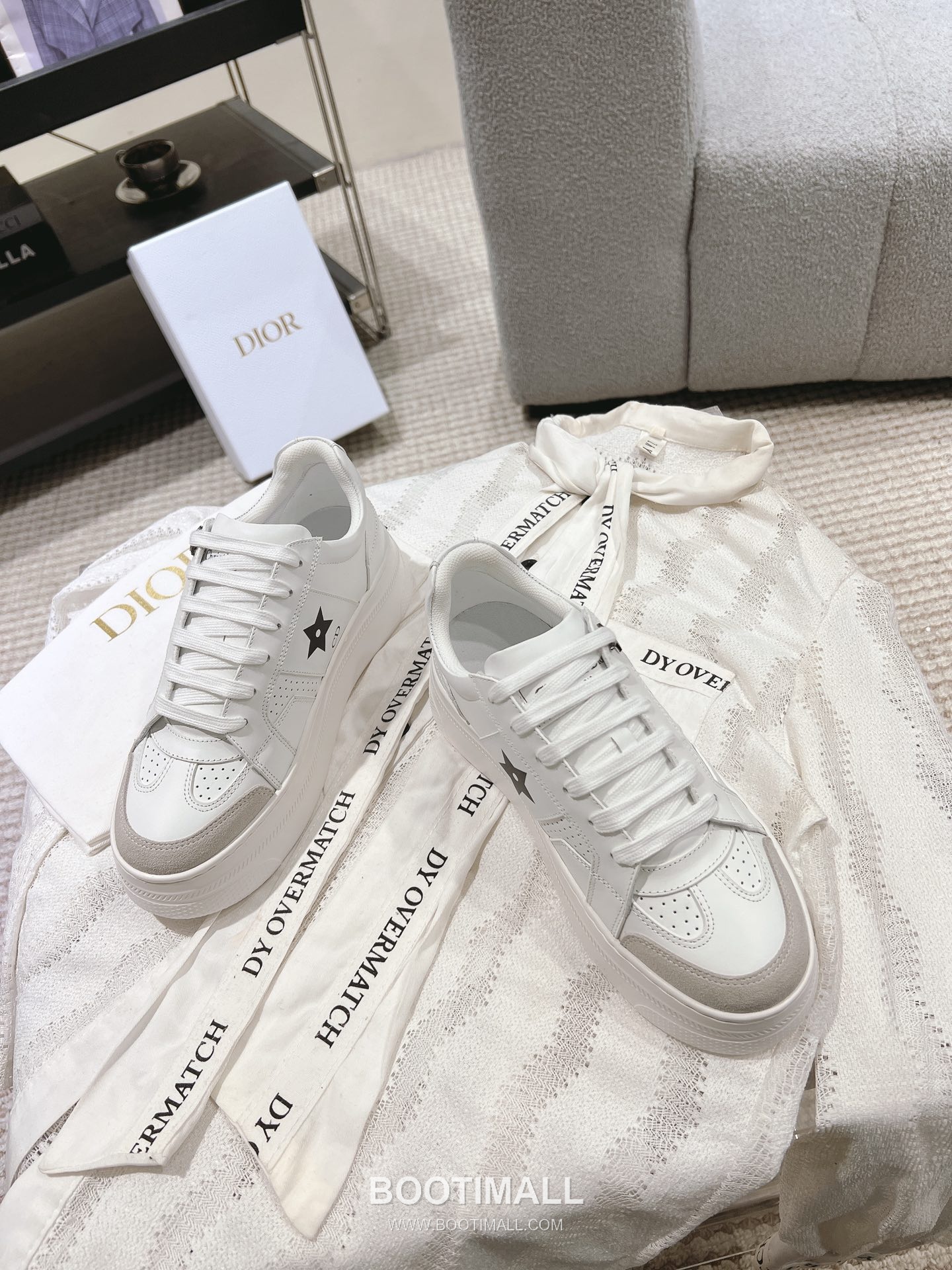 Dior Platform Thick Sole Suede Leather Star Detail Casual Sneakers 디올 플랫폼 두꺼운 밑창 스웨이드 레더 스타 디테일 캐주얼 스니커즈 2