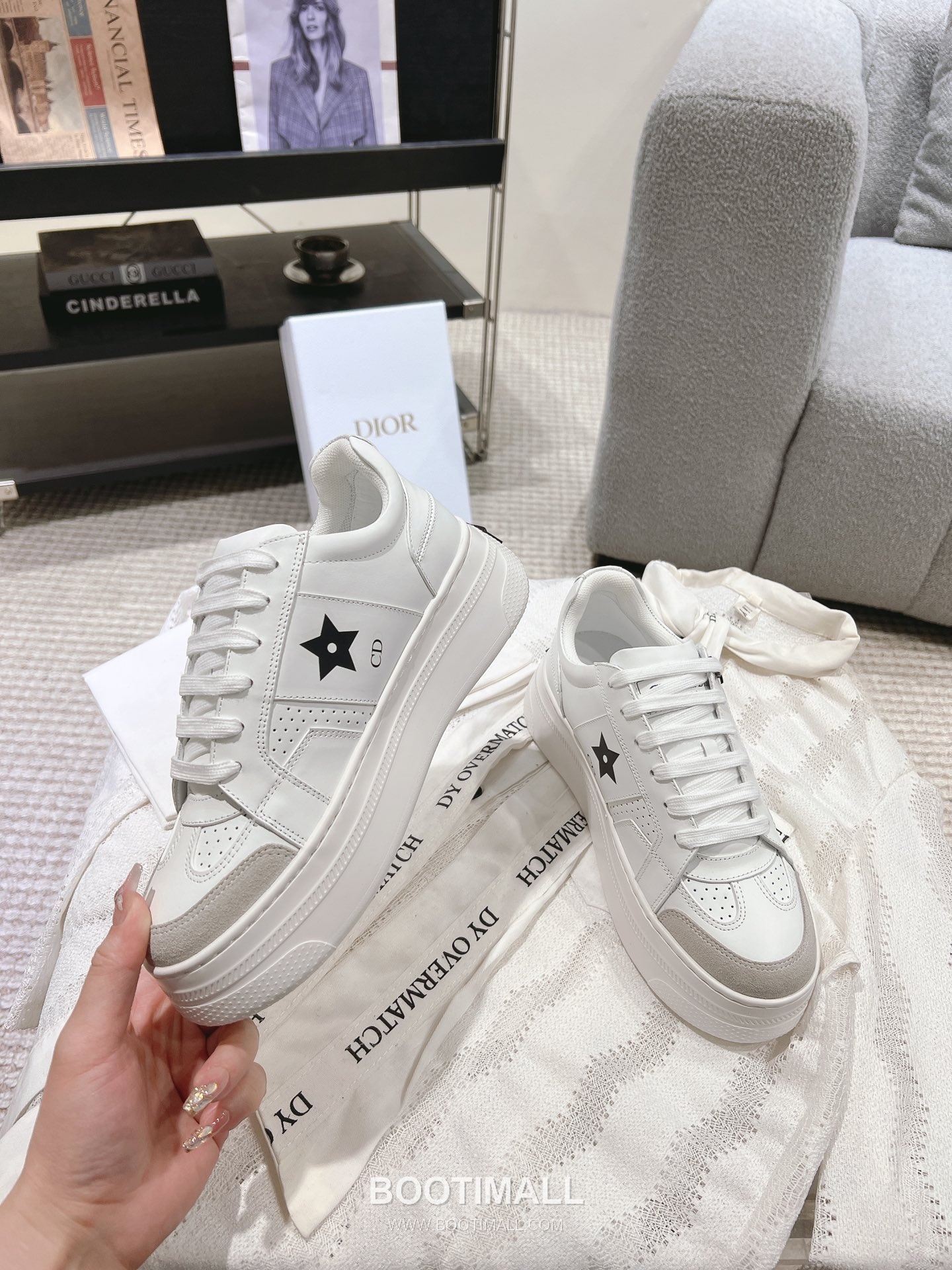 Dior Platform Thick Sole Suede Leather Star Detail Casual Sneakers 디올 플랫폼 두꺼운 밑창 스웨이드 레더 스타 디테일 캐주얼 스니커즈 7