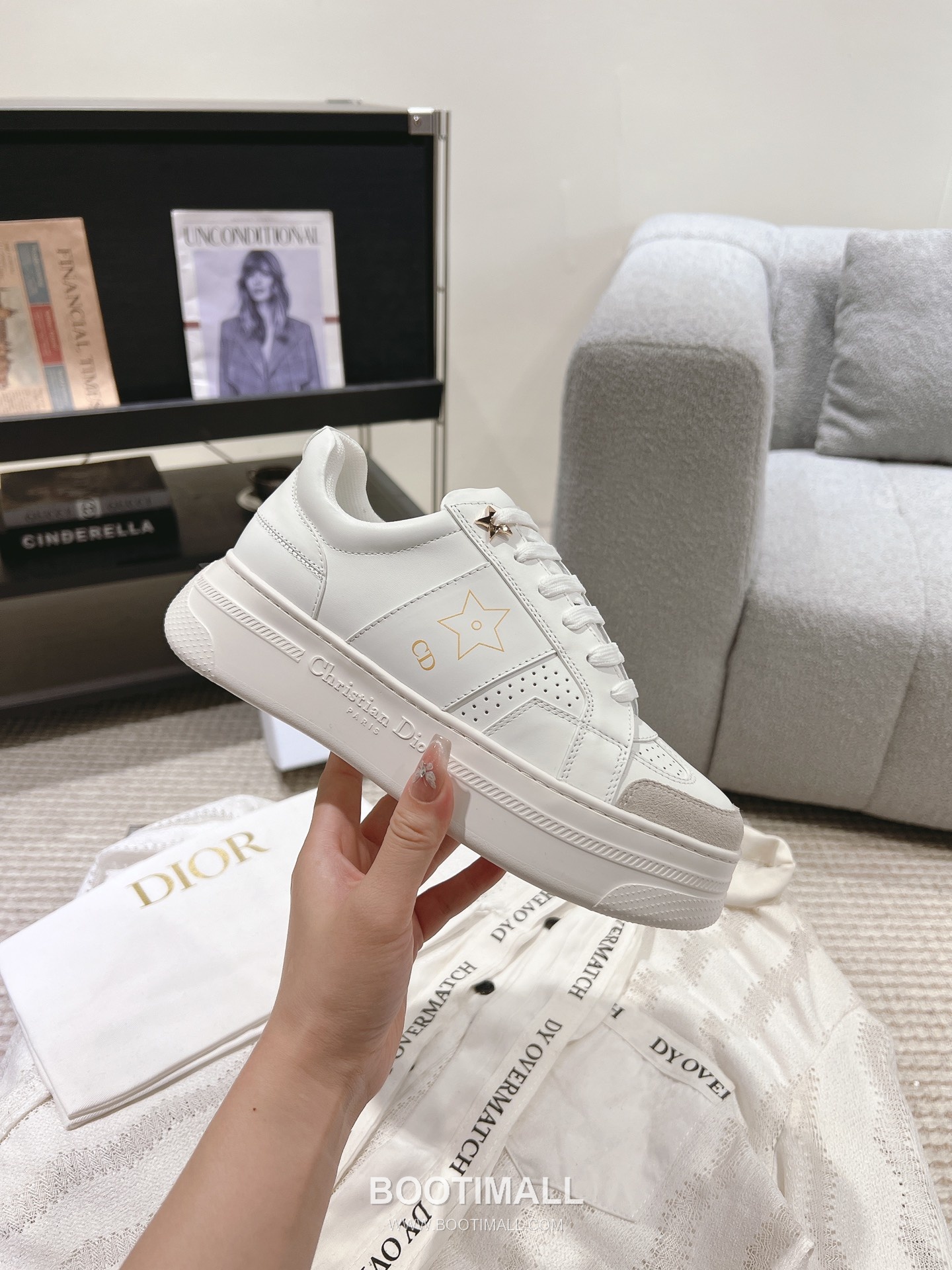 Dior Platform Thick Sole Suede Leather Star Detail Casual Sneakers 디올 플랫폼 두꺼운 밑창 스웨이드 레더 스타 디테일 캐주얼 스니커즈 6