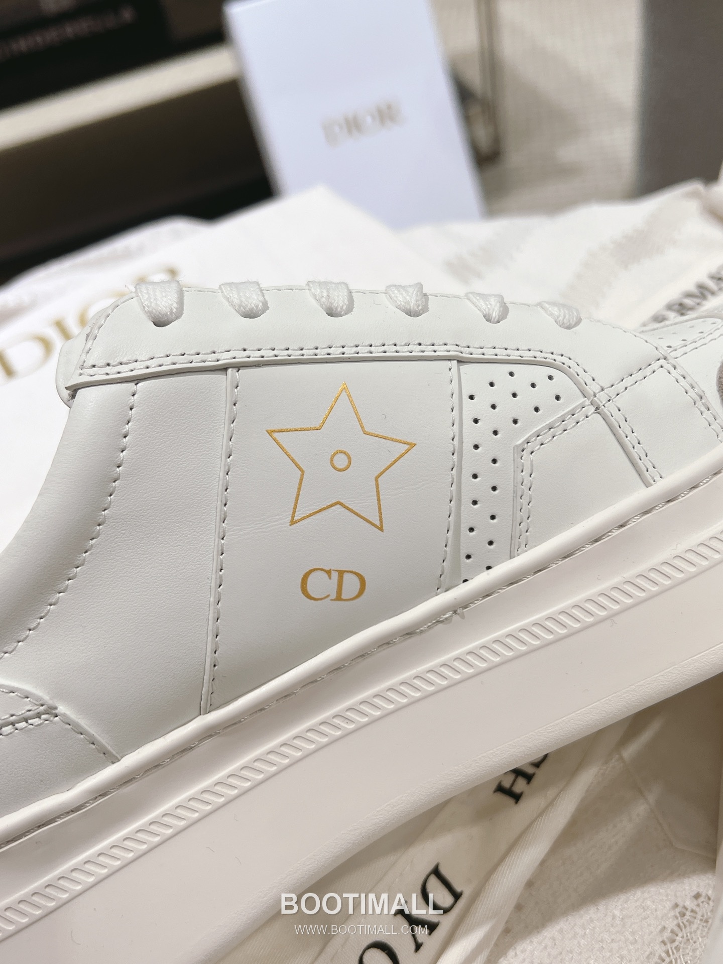 Dior Platform Thick Sole Suede Leather Star Detail Casual Sneakers 디올 플랫폼 두꺼운 밑창 스웨이드 레더 스타 디테일 캐주얼 스니커즈 8