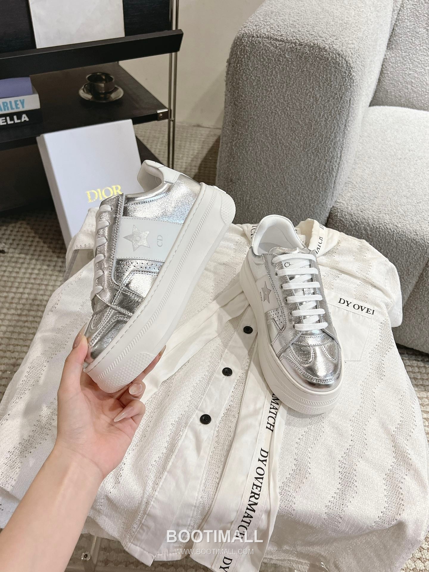 Dior Platform Thick Sole Suede Leather Star Detail Casual Sneakers 디올 플랫폼 두꺼운 밑창 스웨이드 레더 스타 디테일 캐주얼 스니커즈 9