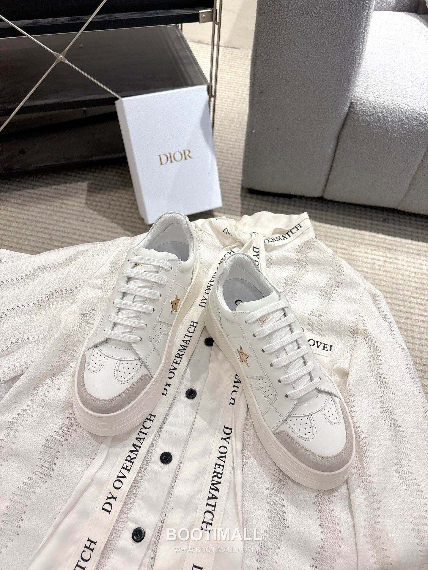 Dior Platform Thick Sole Suede Leather Star Detail Casual Sneakers 디올 플랫폼 두꺼운 밑창 스웨이드 레더 스타 디테일 캐주얼 스니커즈 2