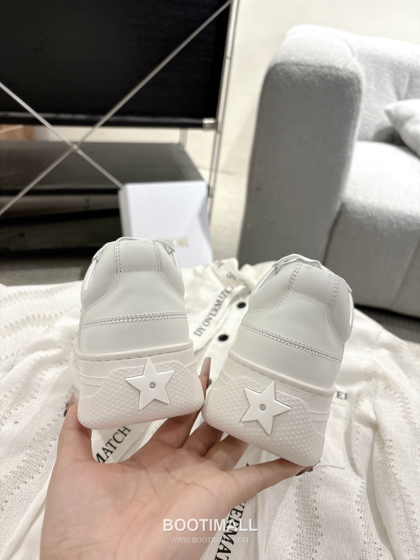 Dior Platform Thick Sole Suede Leather Star Detail Casual Sneakers 디올 플랫폼 두꺼운 밑창 스웨이드 레더 스타 디테일 캐주얼 스니커즈 7