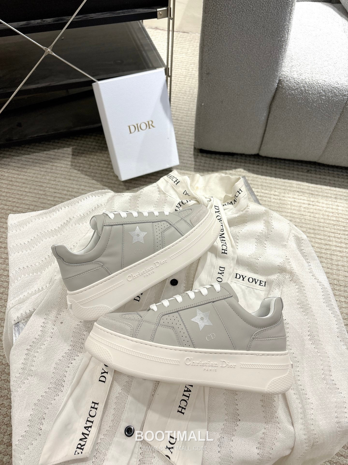 Dior Platform Thick Sole Suede Leather Star Detail Casual Sneakers 디올 플랫폼 두꺼운 밑창 스웨이드 레더 스타 디테일 캐주얼 스니커즈 9