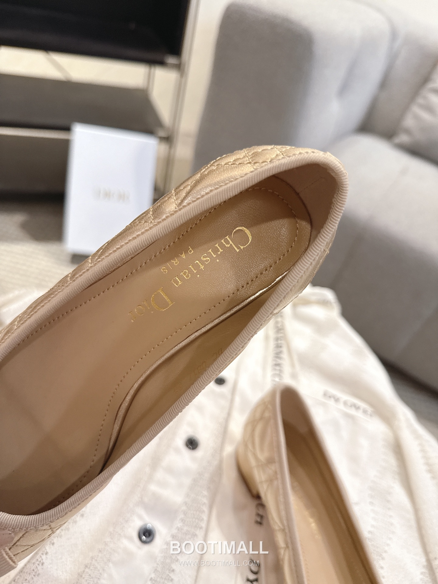 Dior CD Pearl Quilted Lambskin Ballet Flat Shoes 디올 CD 펄 퀼팅 램스킨 발레 플랫 슈즈 4