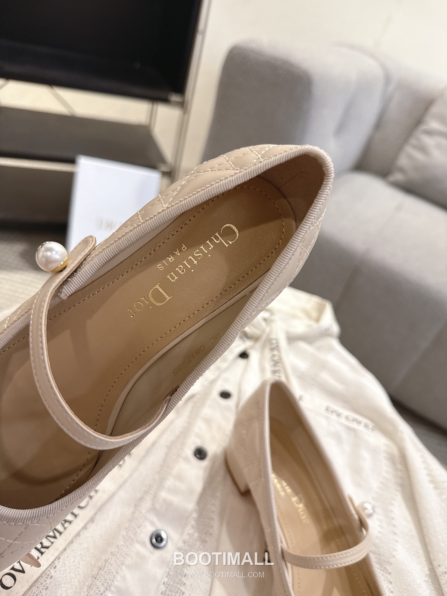 Dior CD Pearl Quilted Lambskin Ballet Flat Shoes 디올 CD 펄 퀼팅 램스킨 발레 플랫 슈즈 4