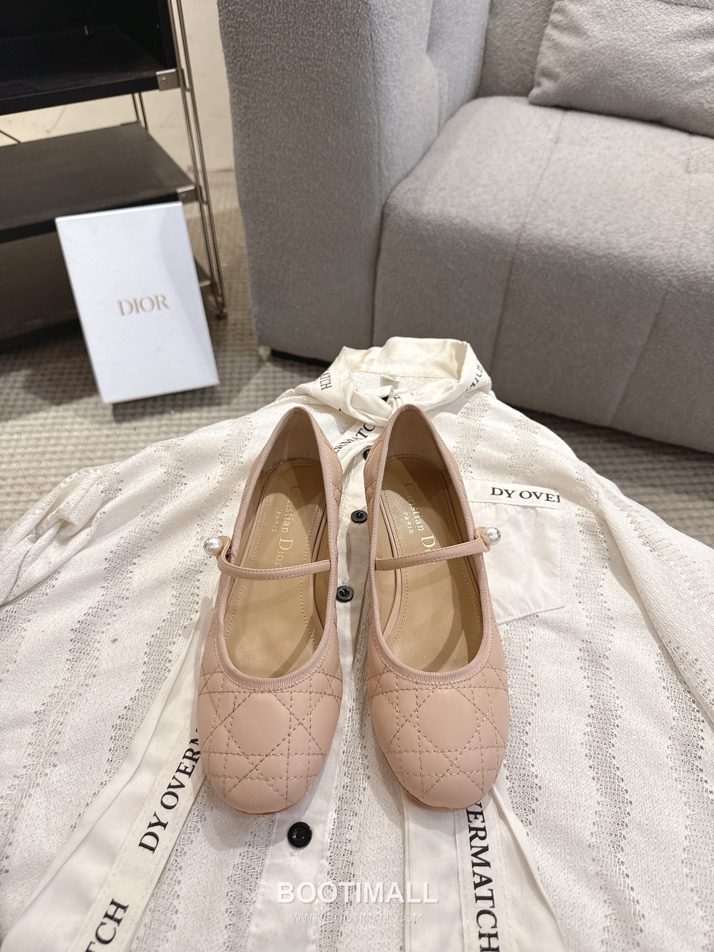Dior CD Pearl Quilted Lambskin Ballet Flat Shoes 디올 CD 펄 퀼팅 램스킨 발레 플랫 슈즈 1